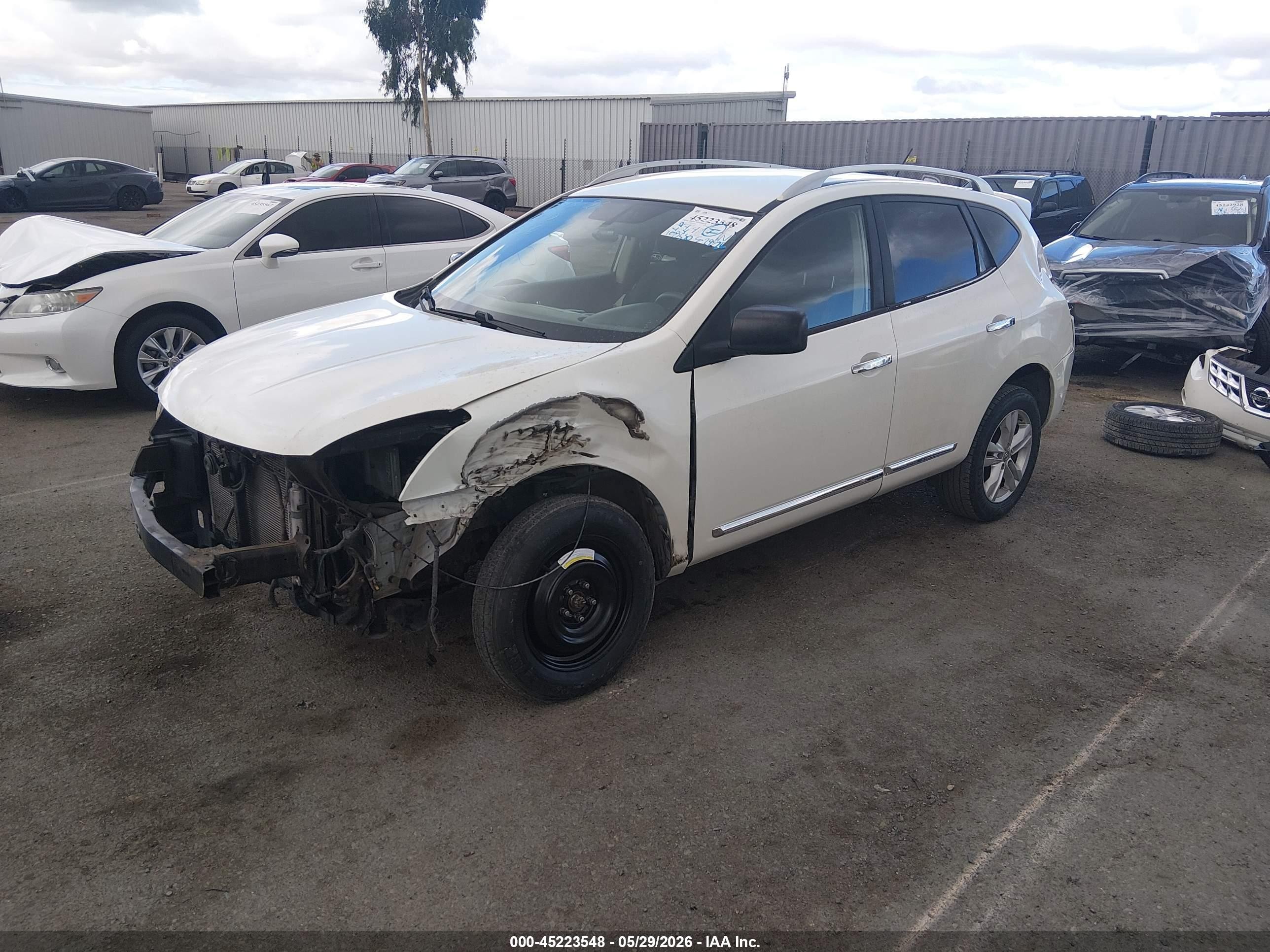 2015 Nissan Rogue Select S White vin: JN8AS5MT3FW671656
