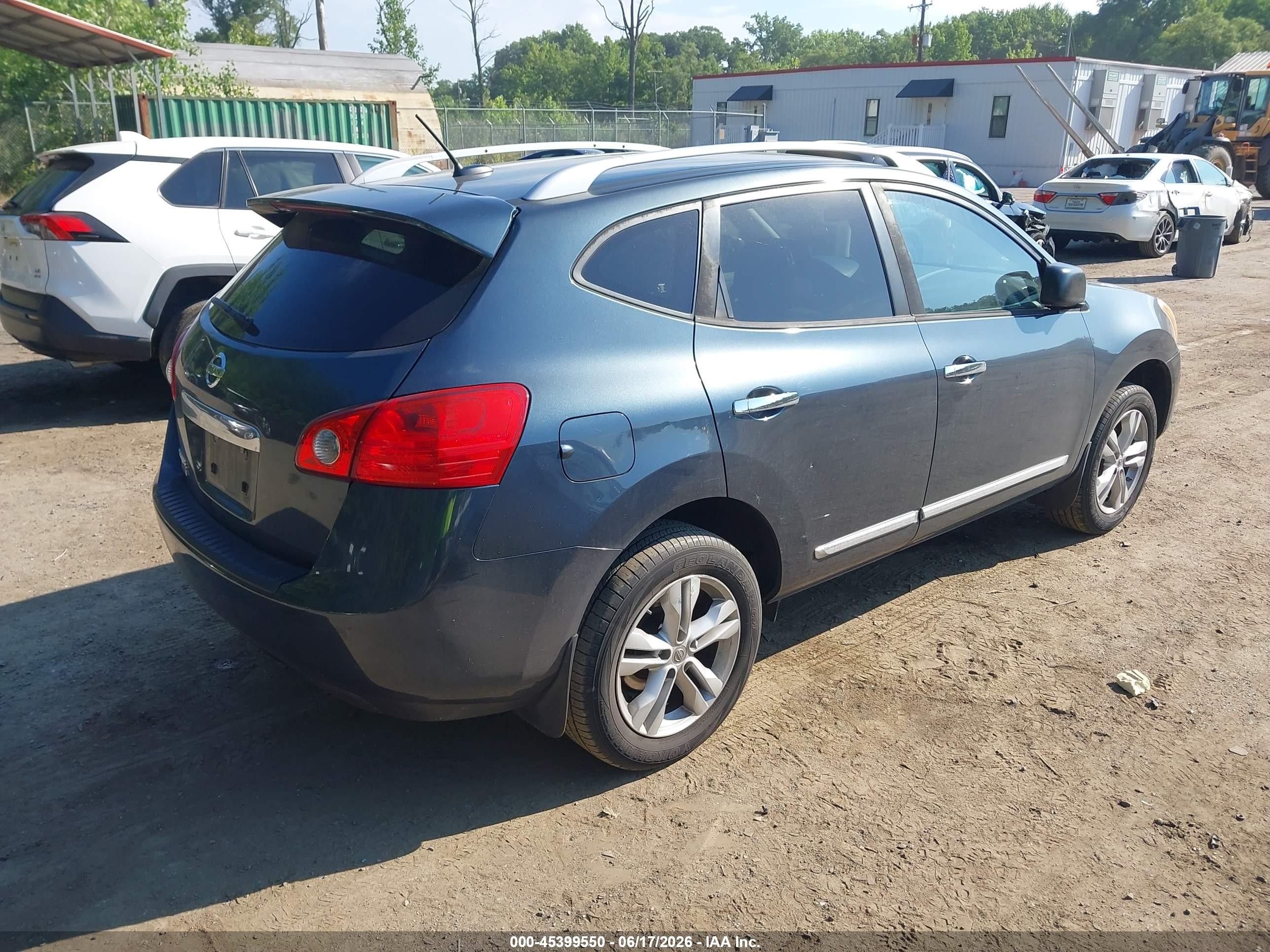 2015 Nissan Rogue Select S Gray vin: JN8AS5MT3FW672953