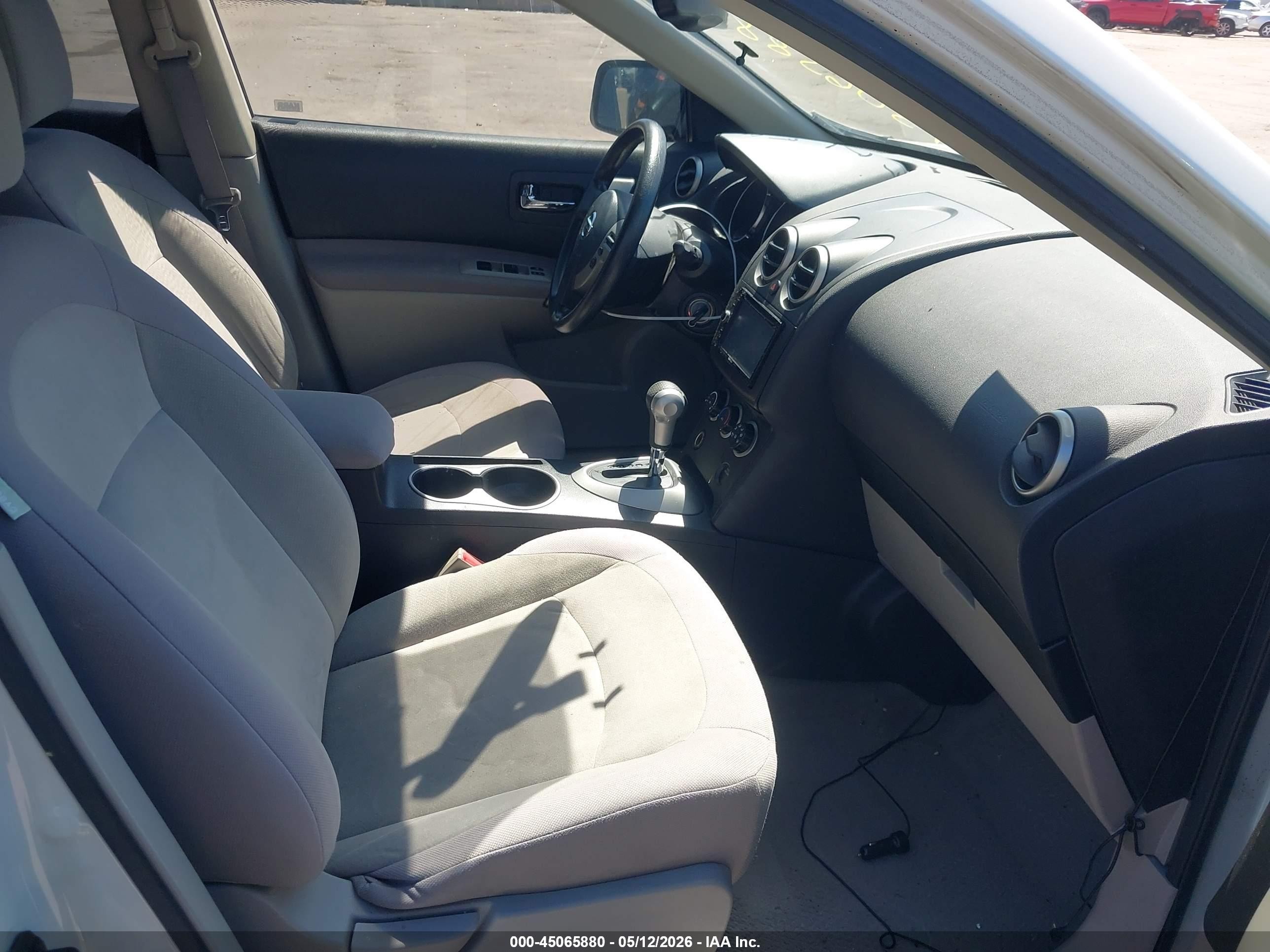 2010 Nissan Rogue S White vin: JN8AS5MT4AW506546