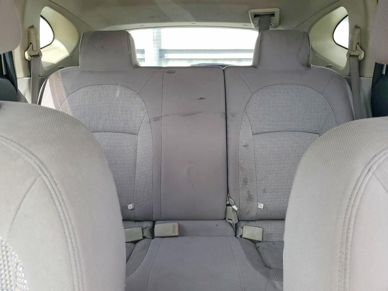 2011 Nissan Rogue S Silver vin: JN8AS5MT4BW156840