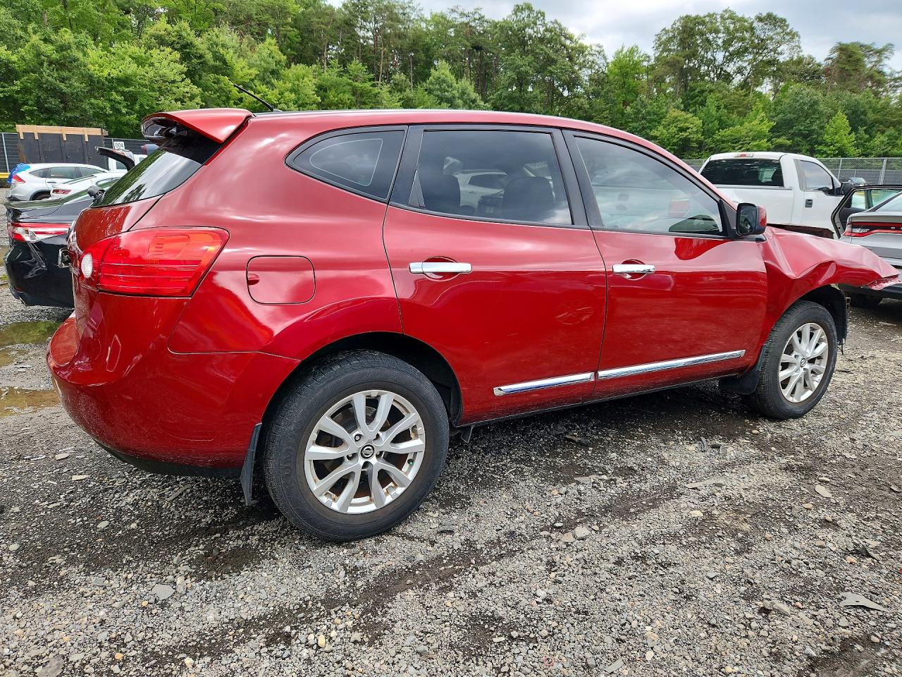 2011 Nissan Rogue S Red vin: JN8AS5MT4BW178658