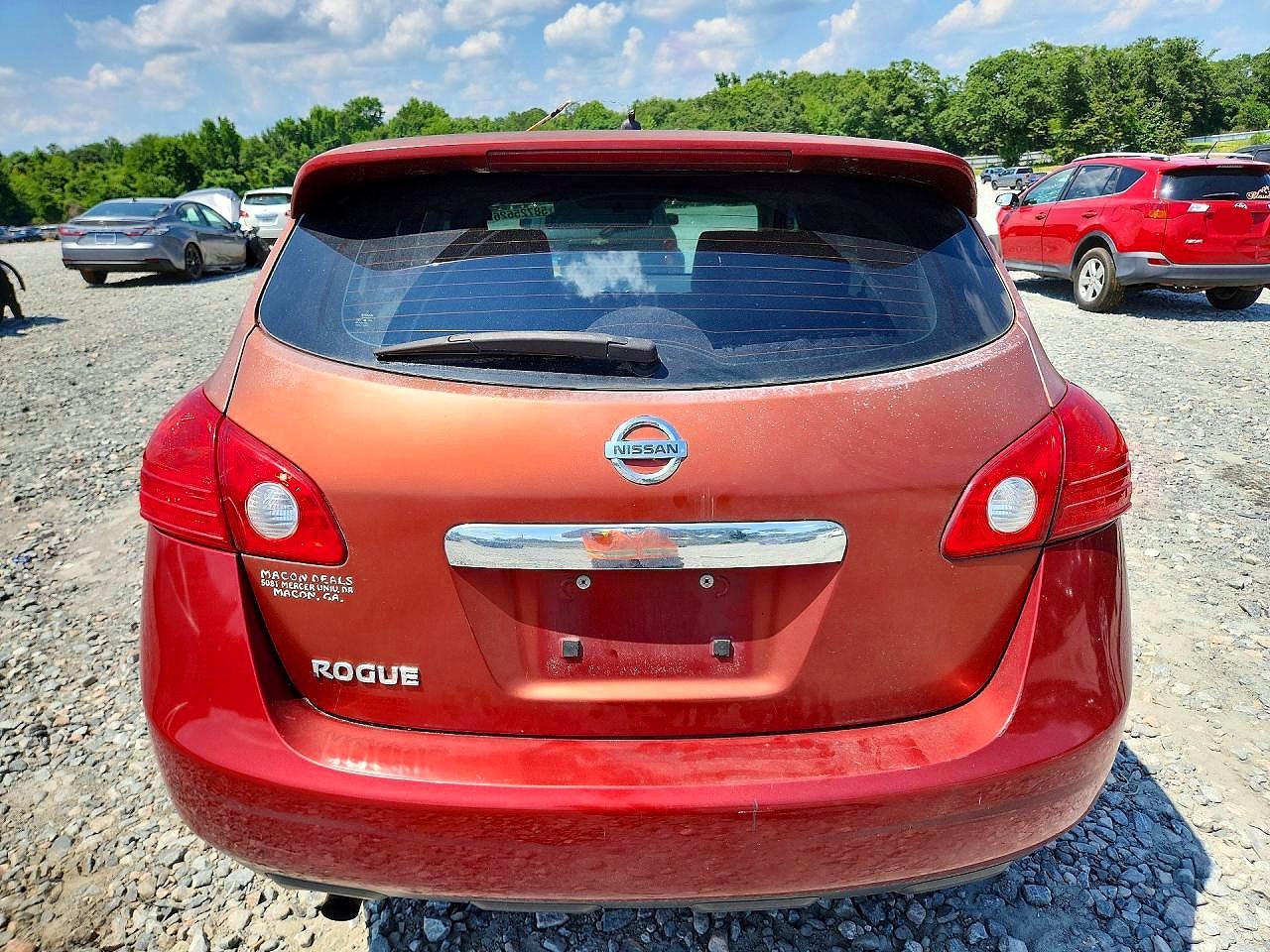 2011 Nissan Rogue S Burgundy vin: JN8AS5MT4BW187957