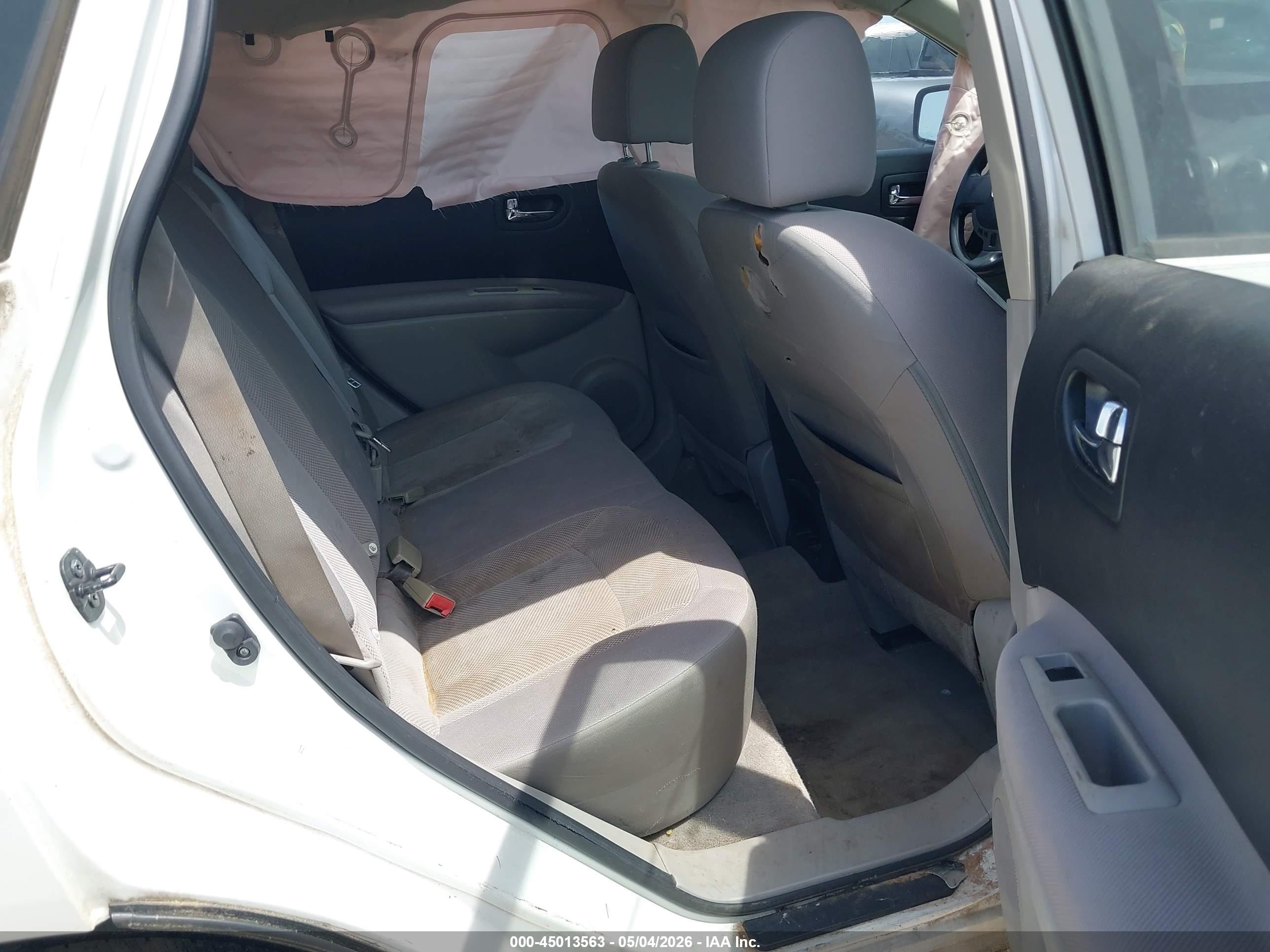 2012 Nissan Rogue S White vin: JN8AS5MT4CW253098