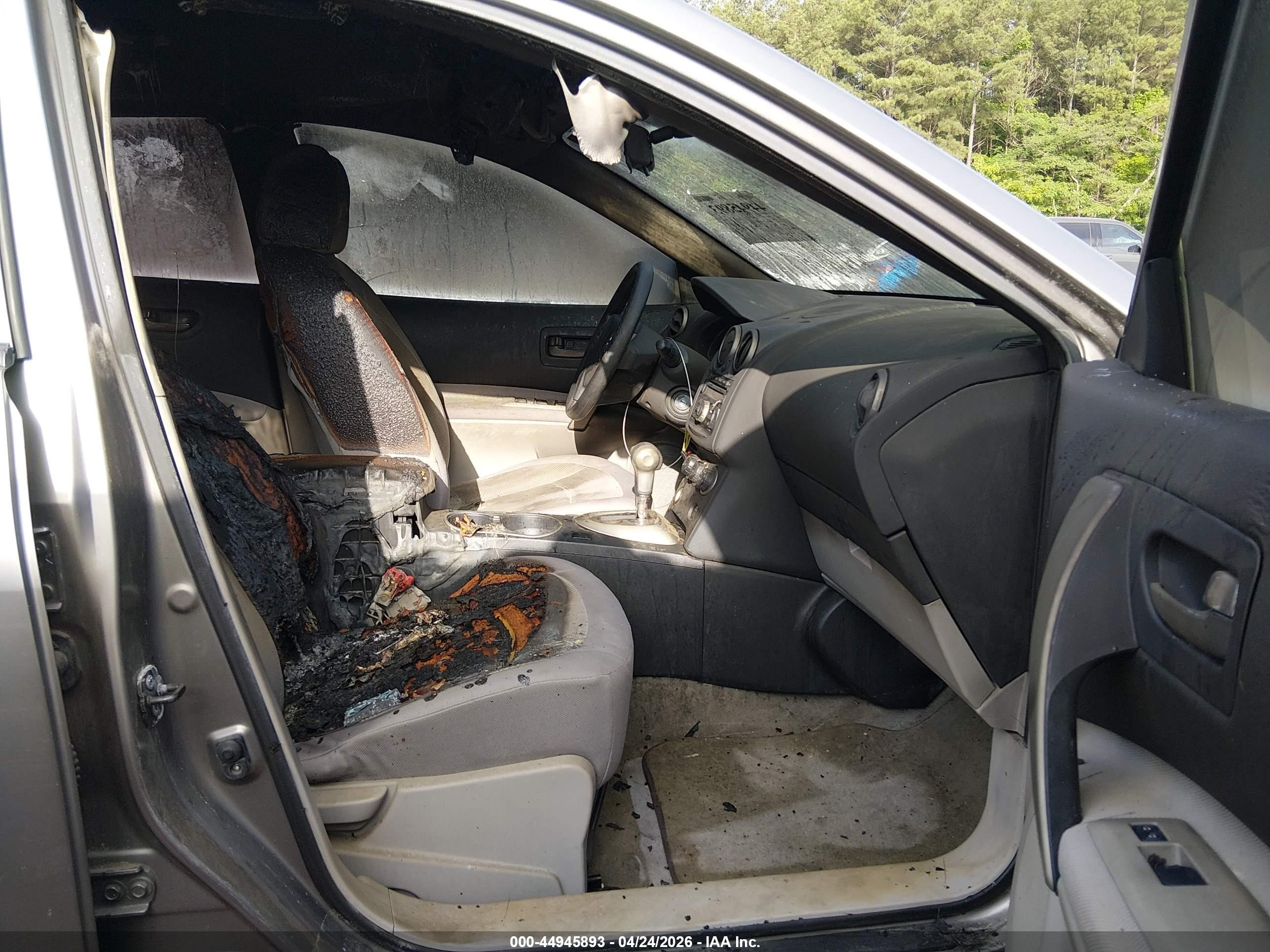 2012 Nissan Rogue S Silver vin: JN8AS5MT4CW265168