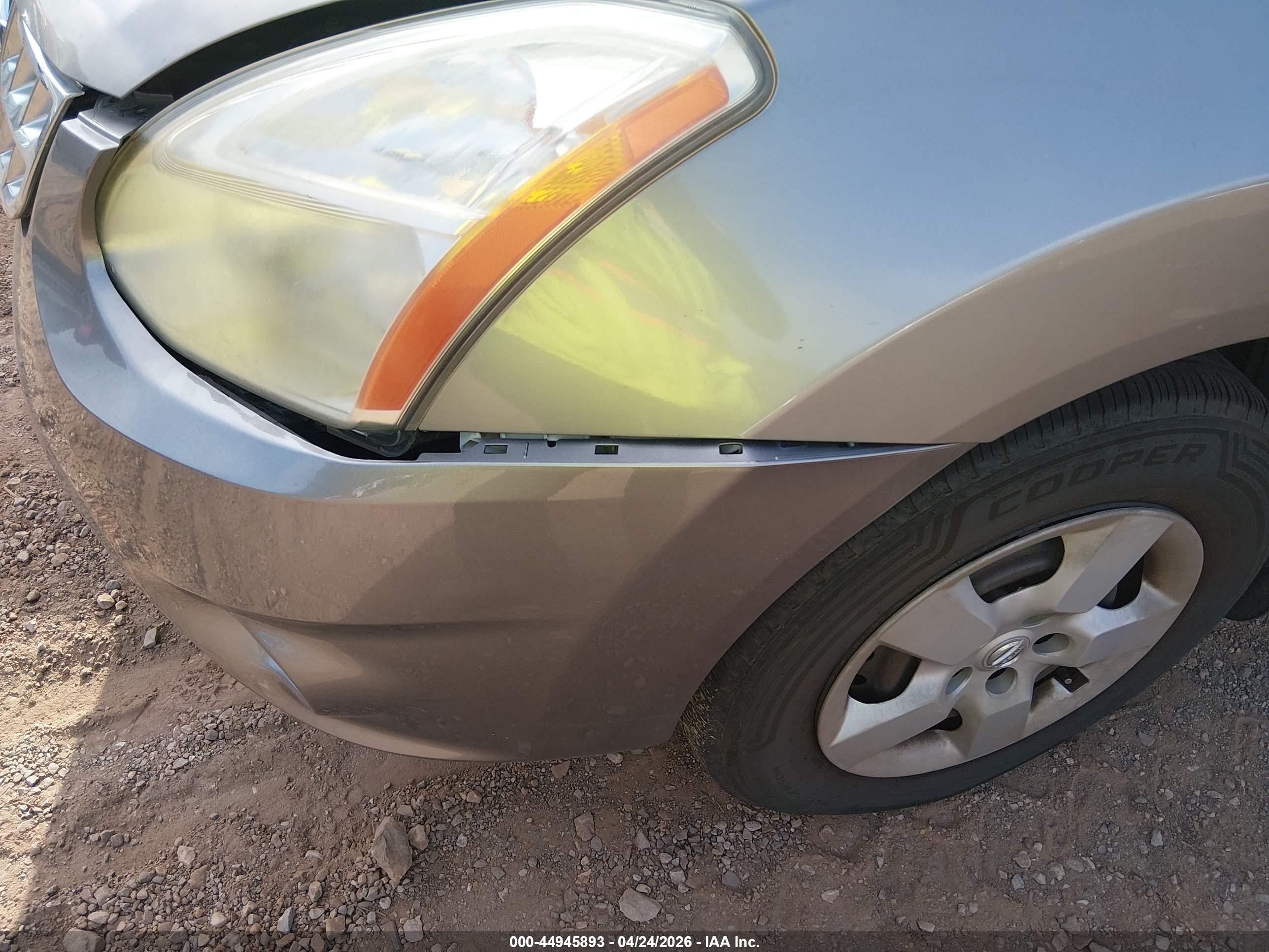 2012 Nissan Rogue S Silver vin: JN8AS5MT4CW265168