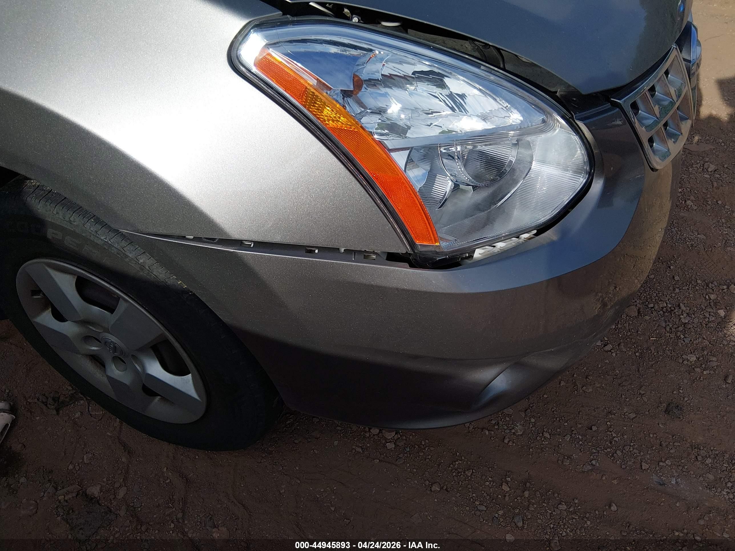 2012 Nissan Rogue S Silver vin: JN8AS5MT4CW265168