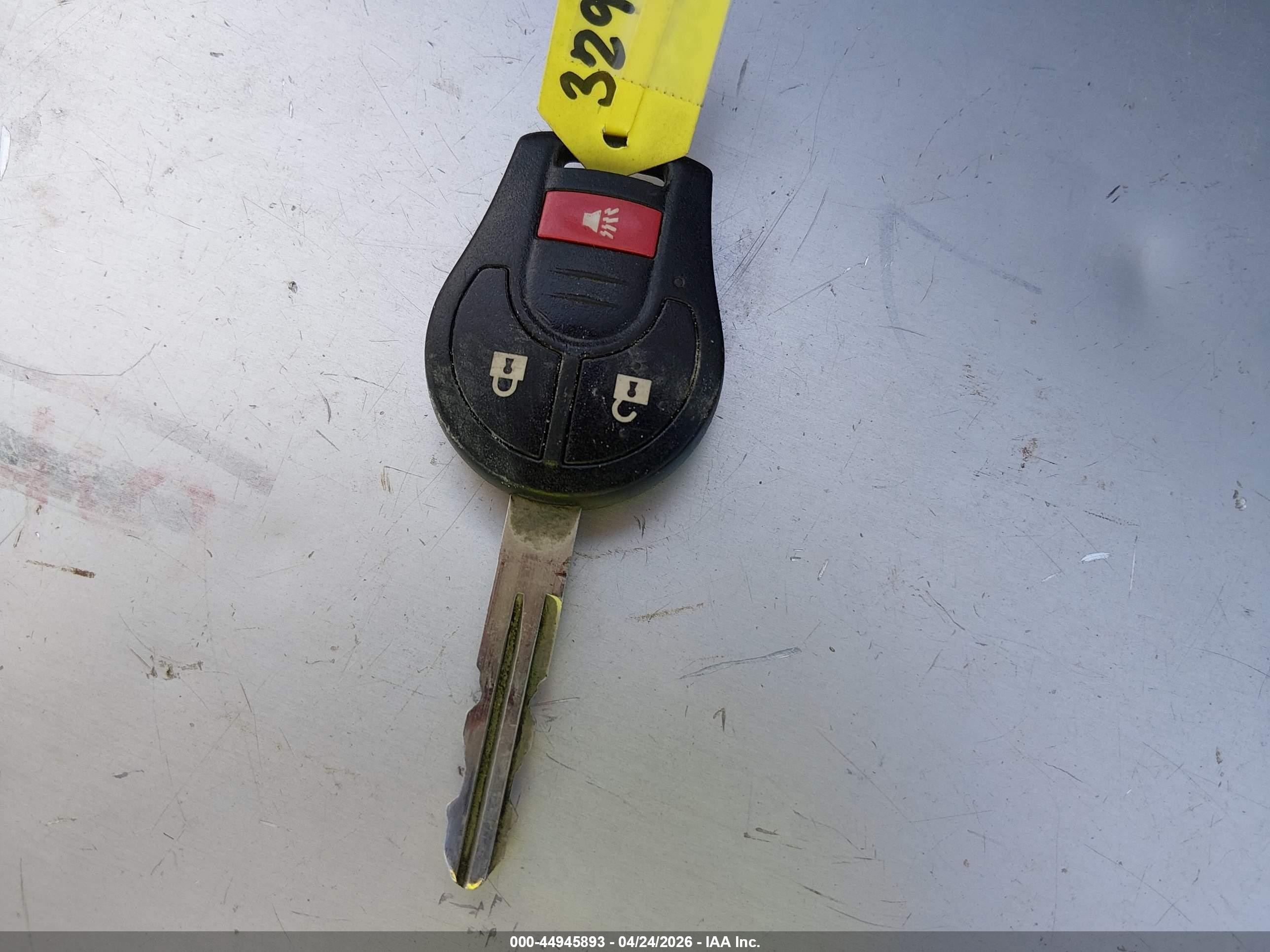 2012 Nissan Rogue S Silver vin: JN8AS5MT4CW265168