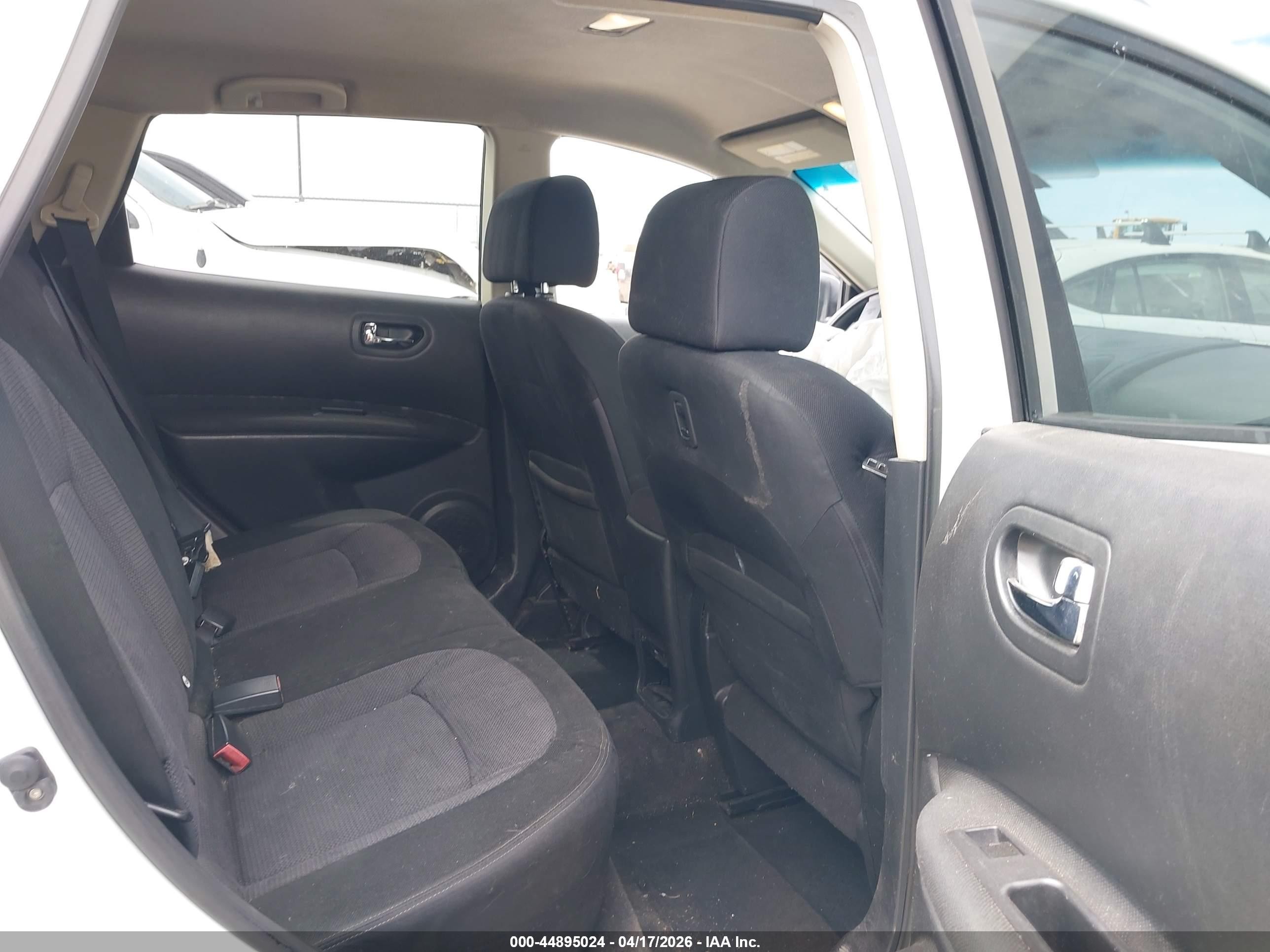 2013 Nissan Rogue Sv White vin: JN8AS5MT4DW004754