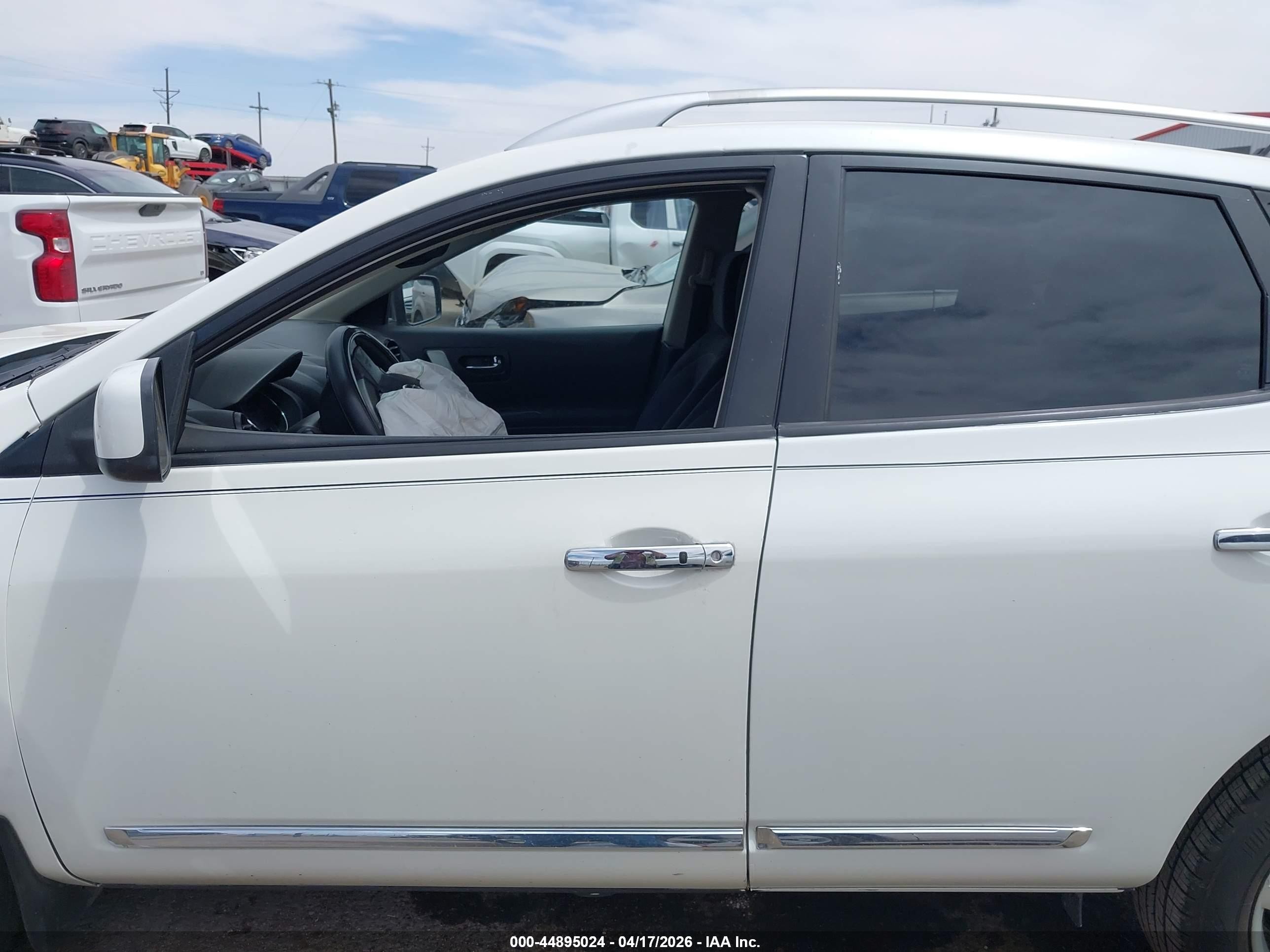 2013 Nissan Rogue Sv White vin: JN8AS5MT4DW004754