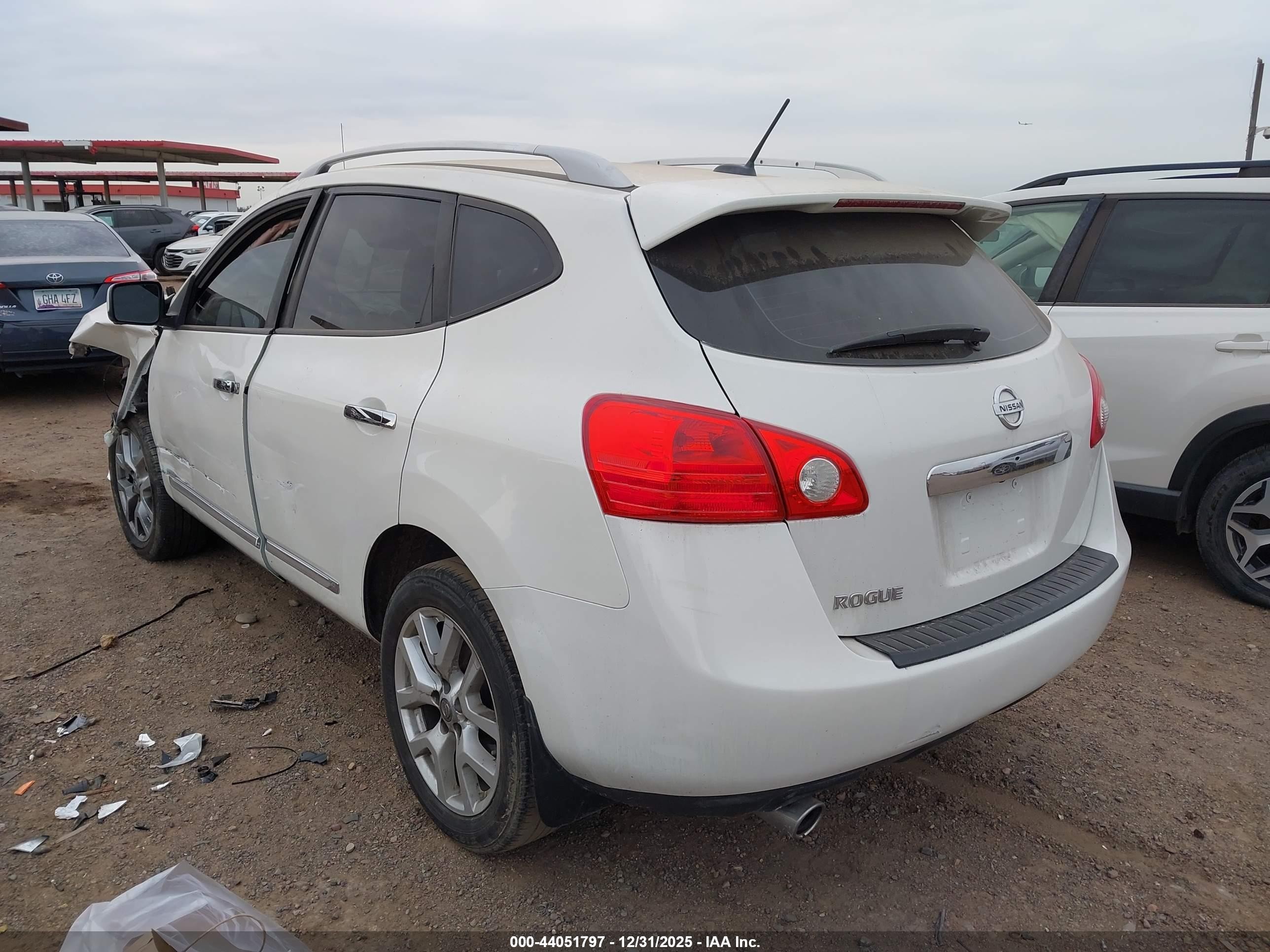 2013 Nissan Rogue Sv W/sl Pkg White vin: JN8AS5MT4DW006469