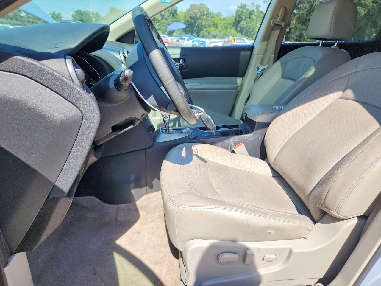 2013 Nissan Rogue S Silver vin: JN8AS5MT4DW028892