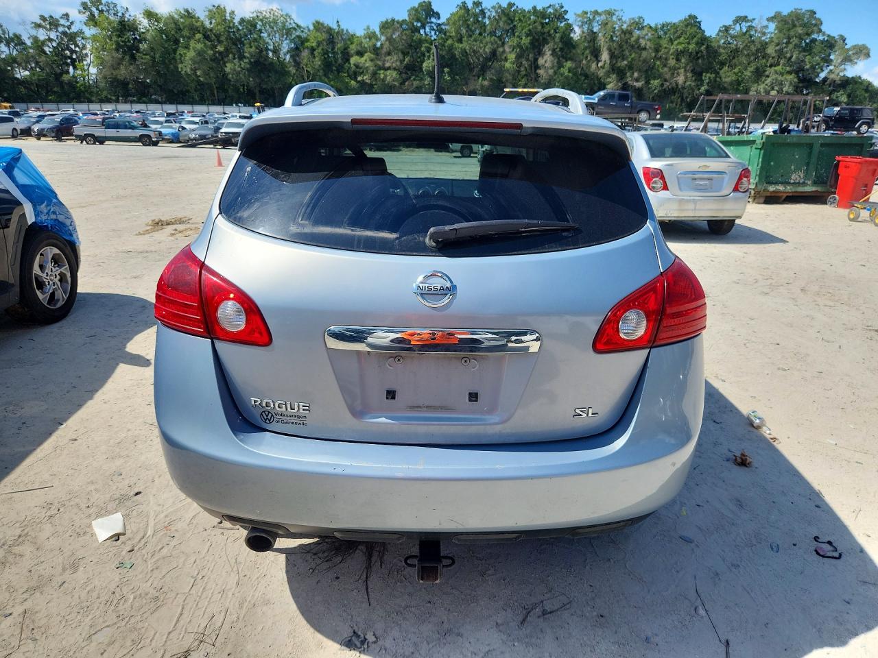 2013 Nissan Rogue S Silver vin: JN8AS5MT4DW028892