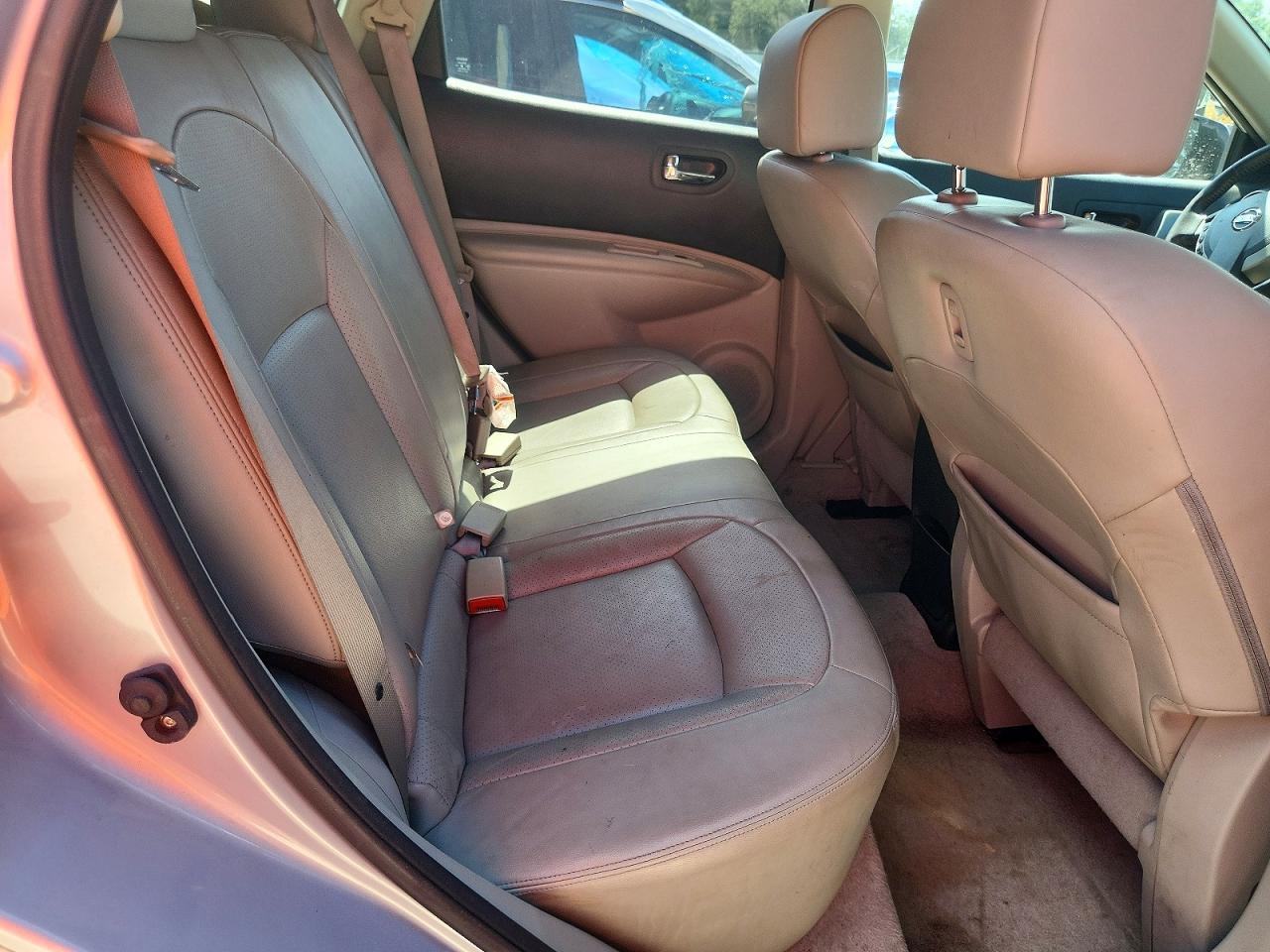 2013 Nissan Rogue S Silver vin: JN8AS5MT4DW028892