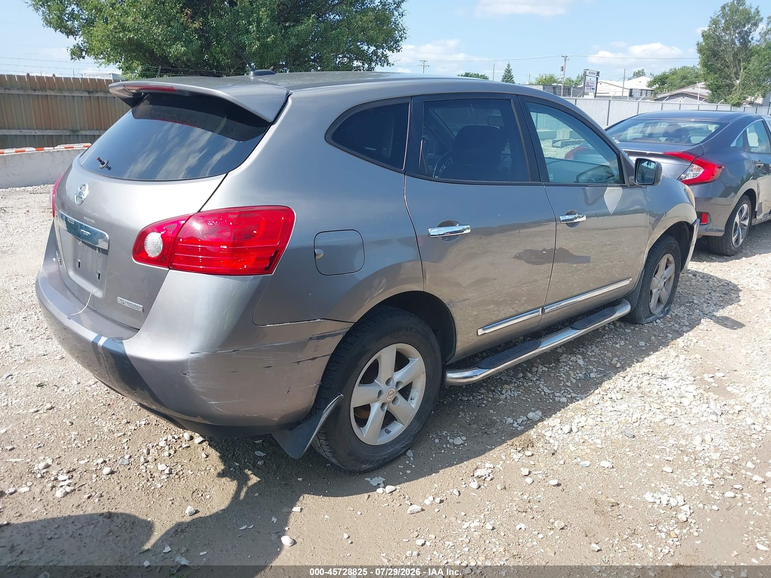 2013 Nissan Rogue S Серый vin: JN8AS5MT4DW038550