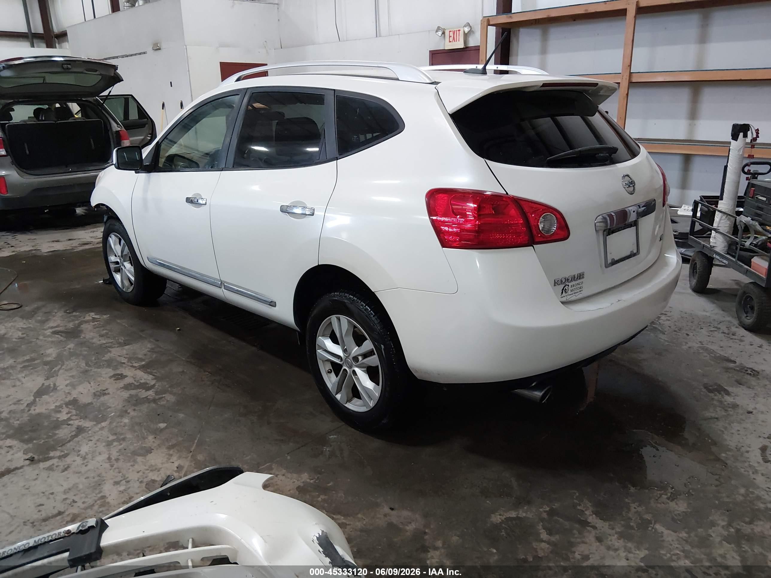 2013 Nissan Rogue Sv White vin: JN8AS5MT4DW507734
