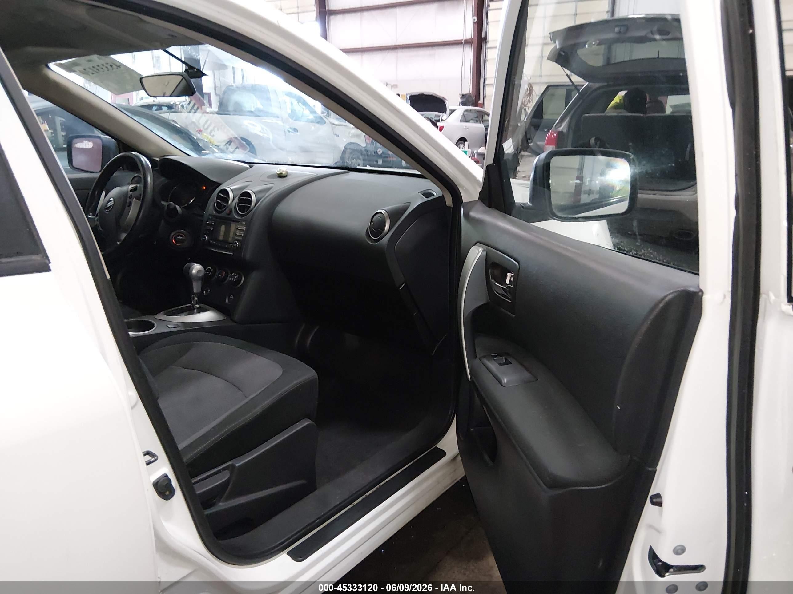 2013 Nissan Rogue Sv White vin: JN8AS5MT4DW507734