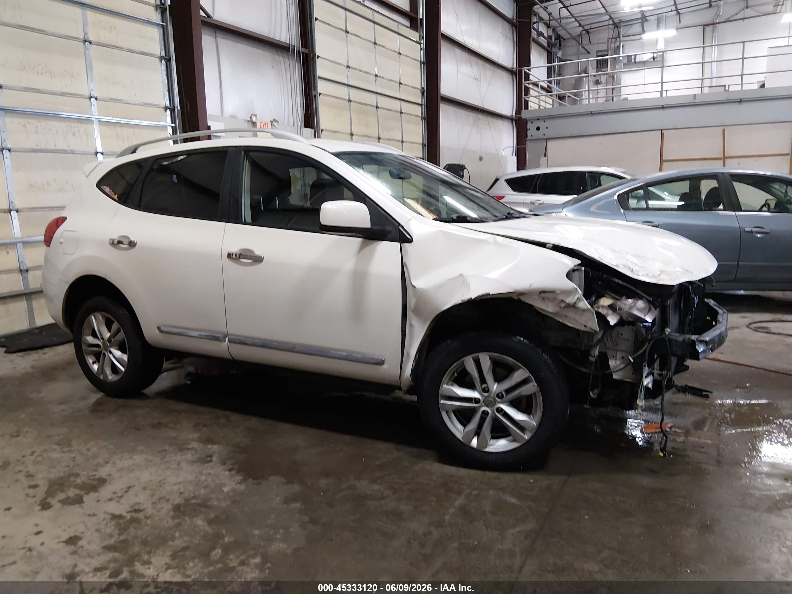 2013 Nissan Rogue Sv White vin: JN8AS5MT4DW507734