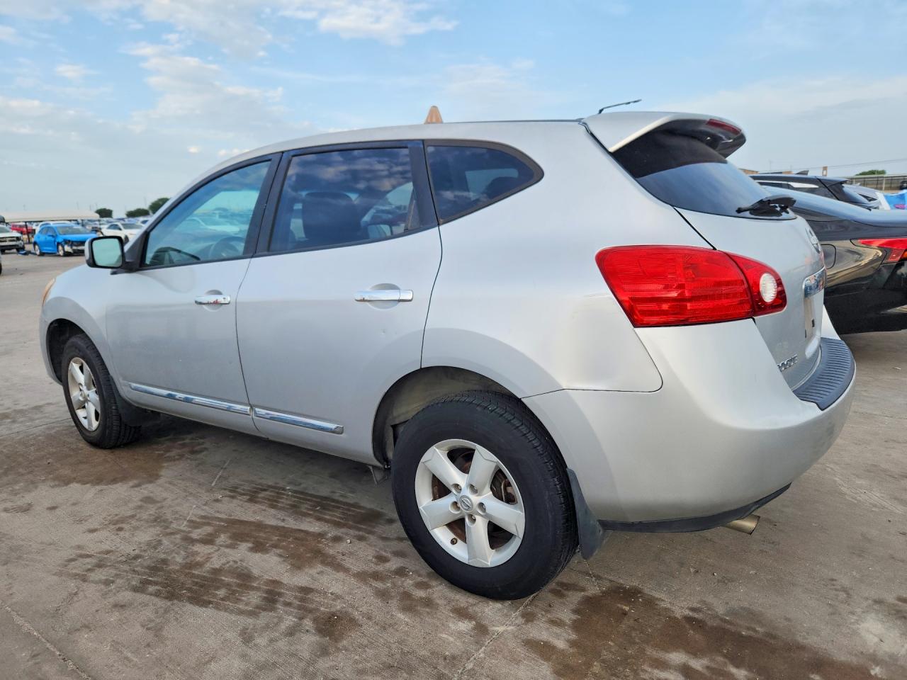 2013 Nissan Rogue S Silver vin: JN8AS5MT4DW529622