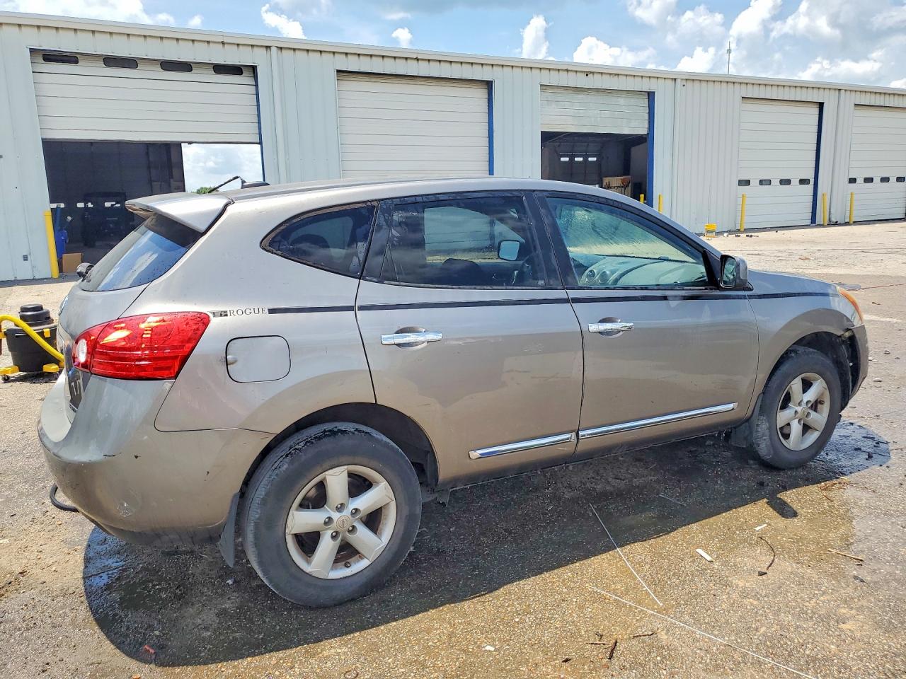 2013 Nissan Rogue S Серый vin: JN8AS5MT4DW545724