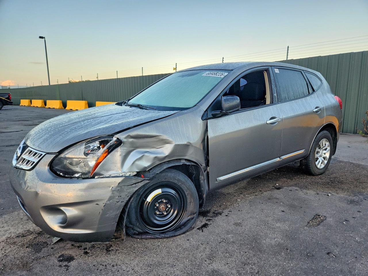 2014 Nissan Rogue Select S Gray vin: JN8AS5MT4EW100708
