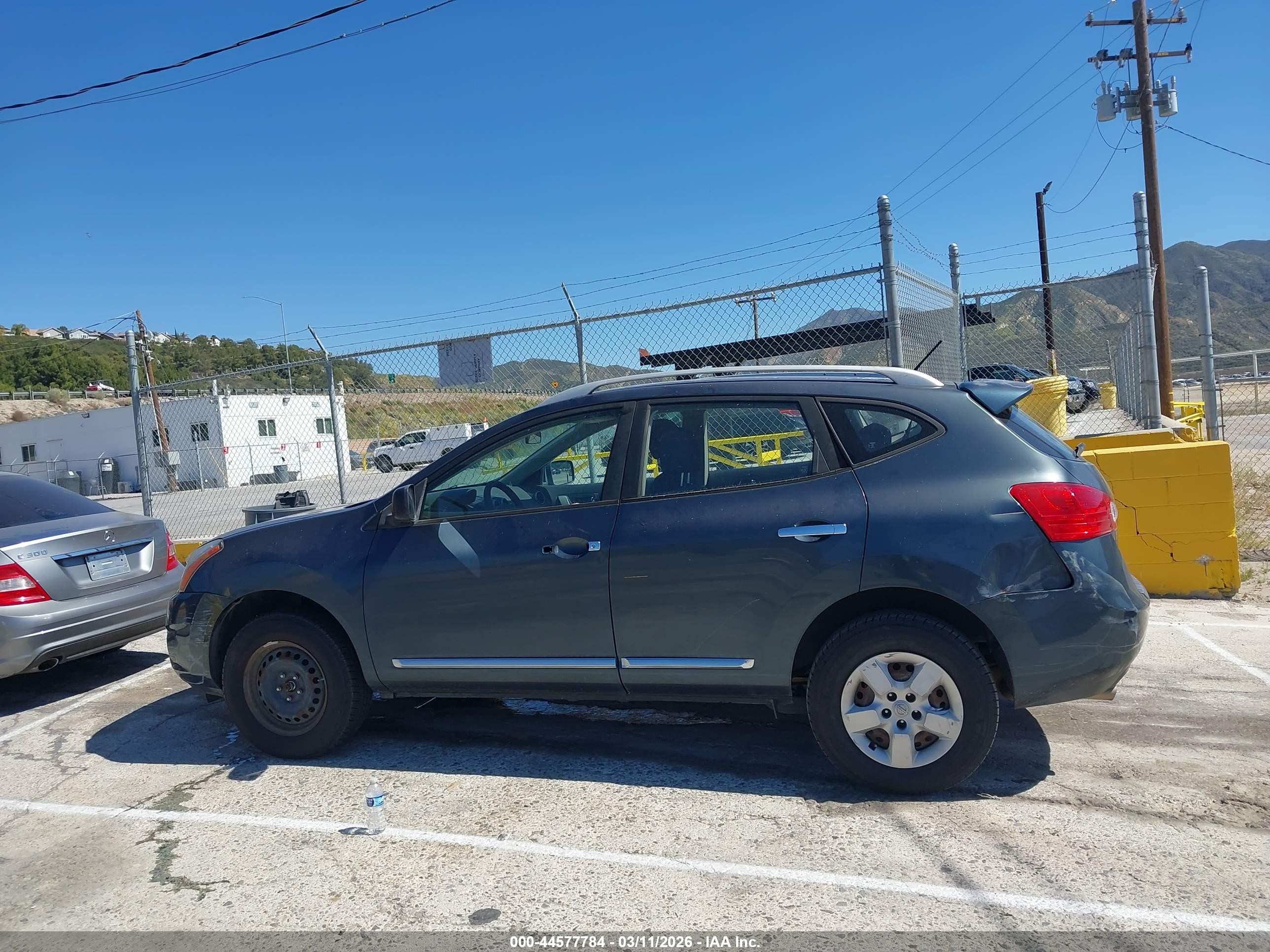 2014 Nissan Rogue Select S Blue vin: JN8AS5MT4EW602781