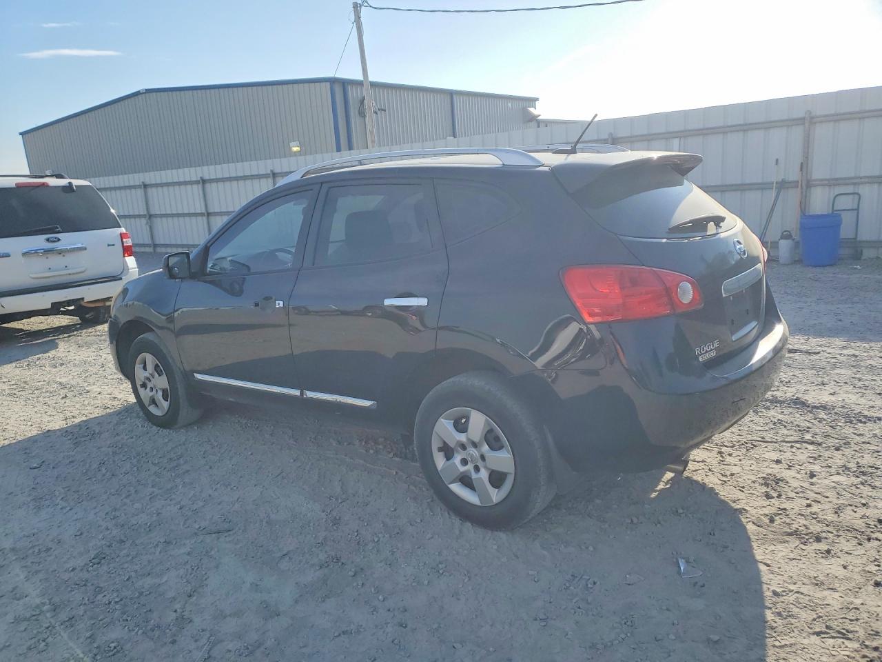 2014 Nissan Rogue Select S Black vin: JN8AS5MT4EW623713