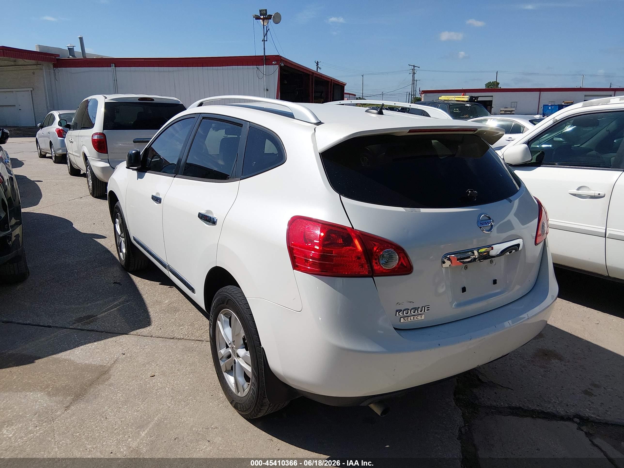 2015 Nissan Rogue Select S White vin: JN8AS5MT4FW152020