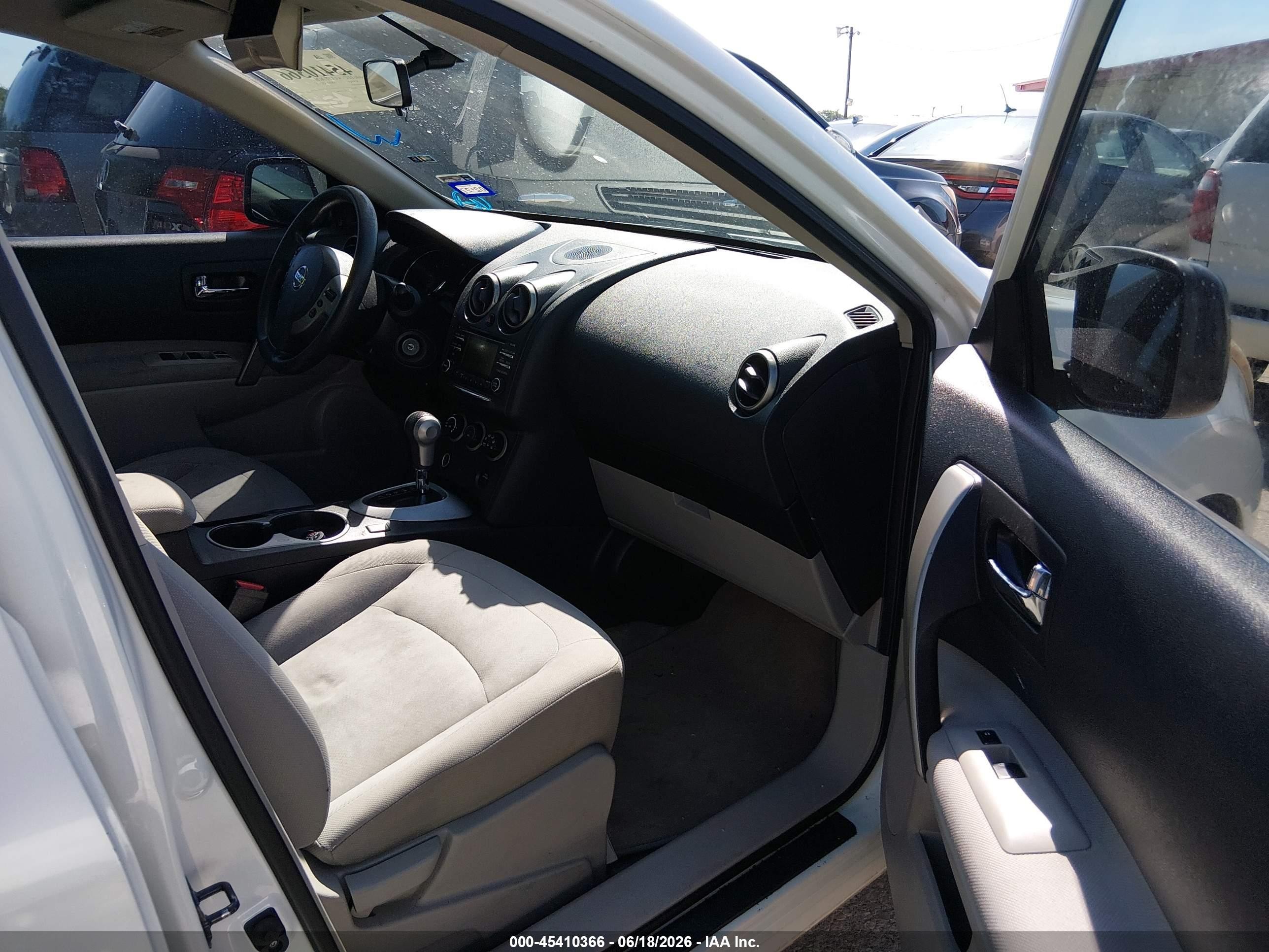 2015 Nissan Rogue Select S White vin: JN8AS5MT4FW152020
