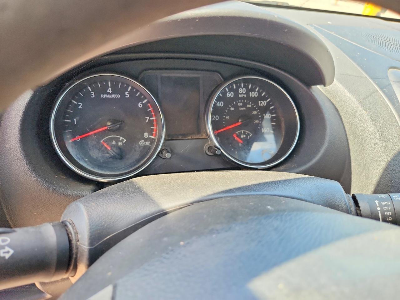 2015 Nissan Rogue Select S Серебряный vin: JN8AS5MT4FW157024