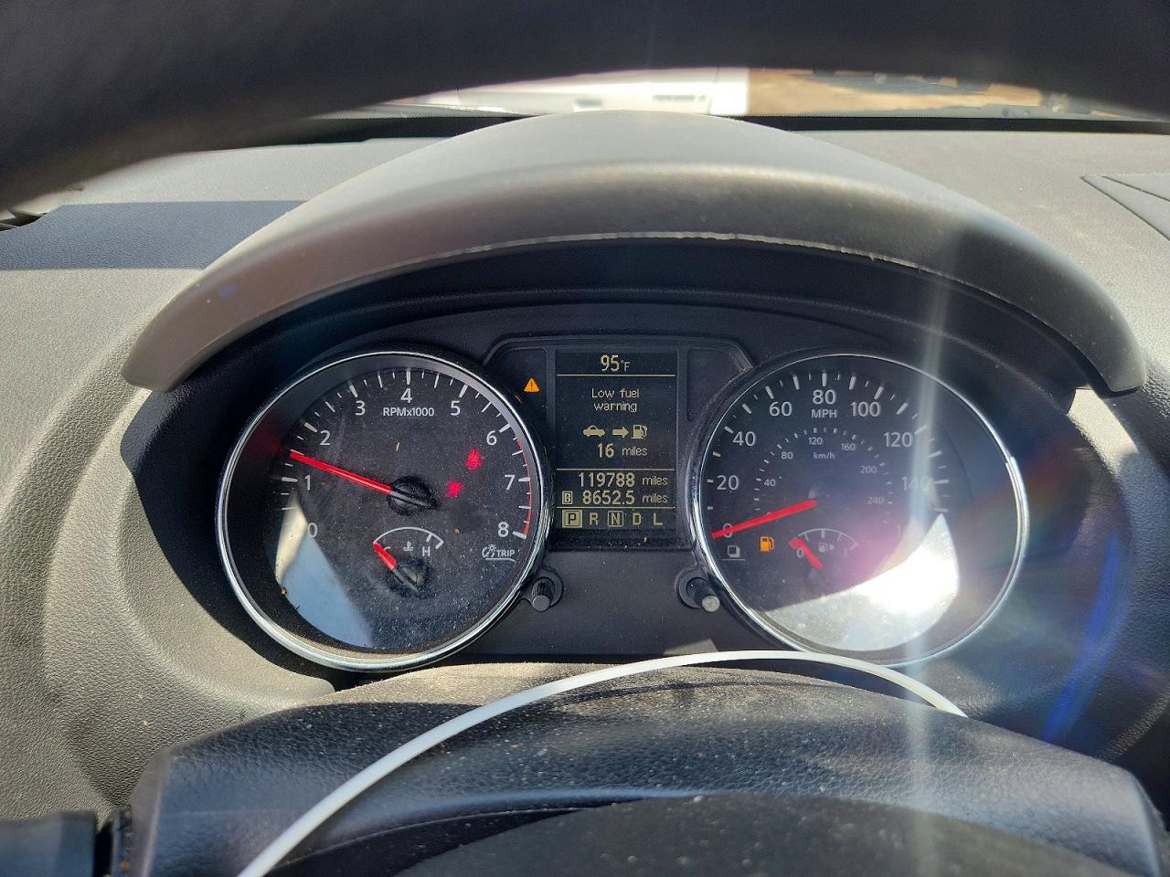 2015 Nissan Rogue Select S Фиолетовый vin: JN8AS5MT4FW161171