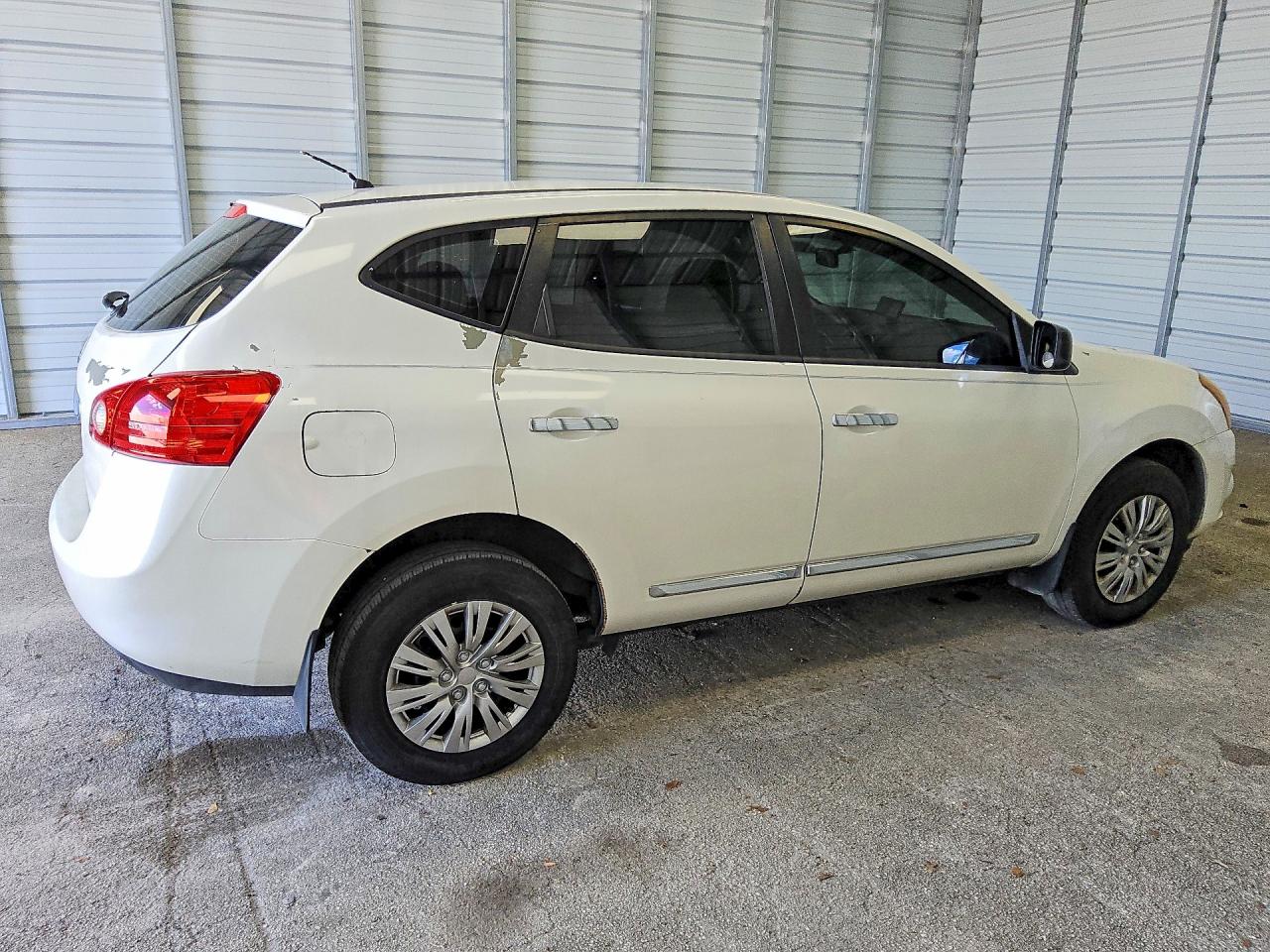 2015 Nissan Rogue Select S Белый vin: JN8AS5MT4FW663176