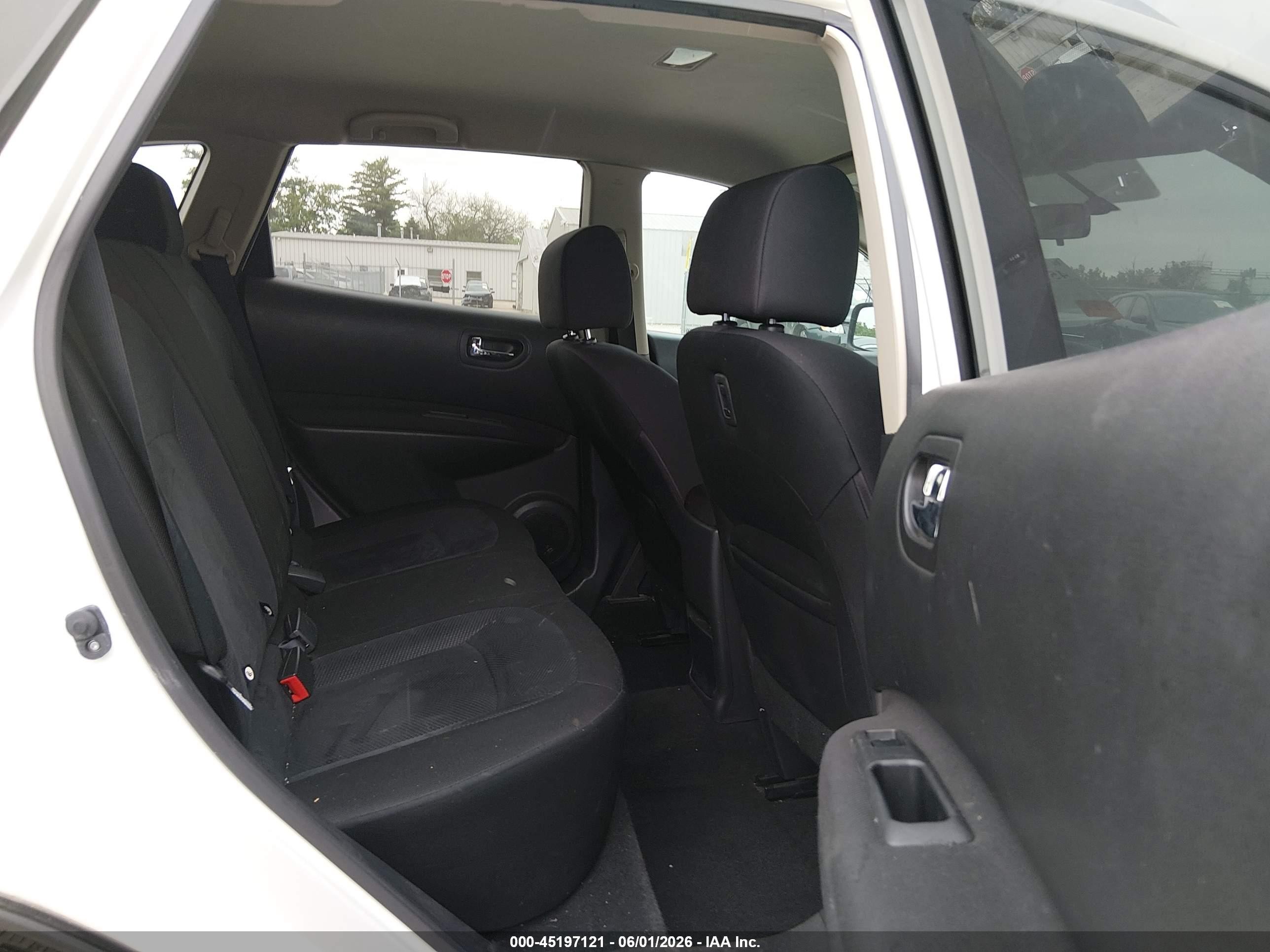 2015 Nissan Rogue Select S White vin: JN8AS5MT4FW664635