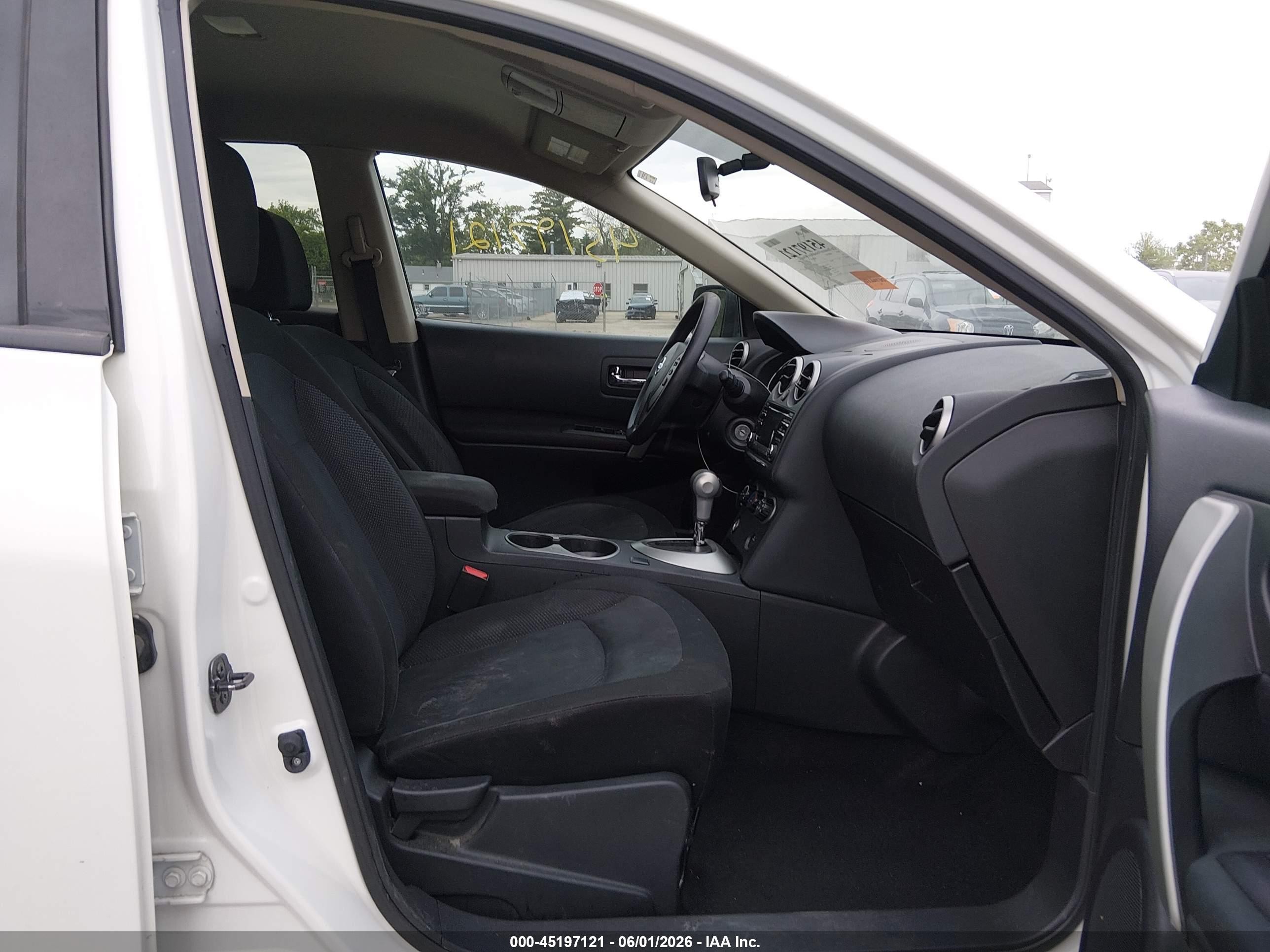 2015 Nissan Rogue Select S White vin: JN8AS5MT4FW664635