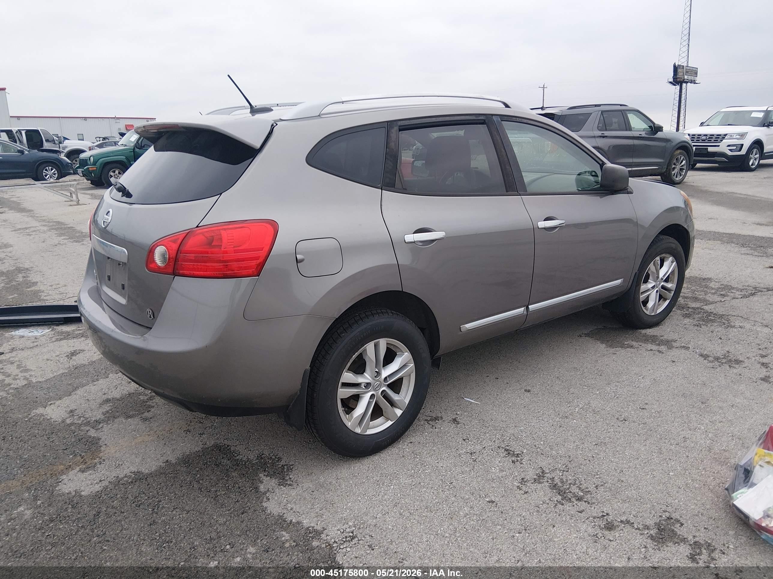 2015 Nissan Rogue Select S Gray vin: JN8AS5MT4FW669575