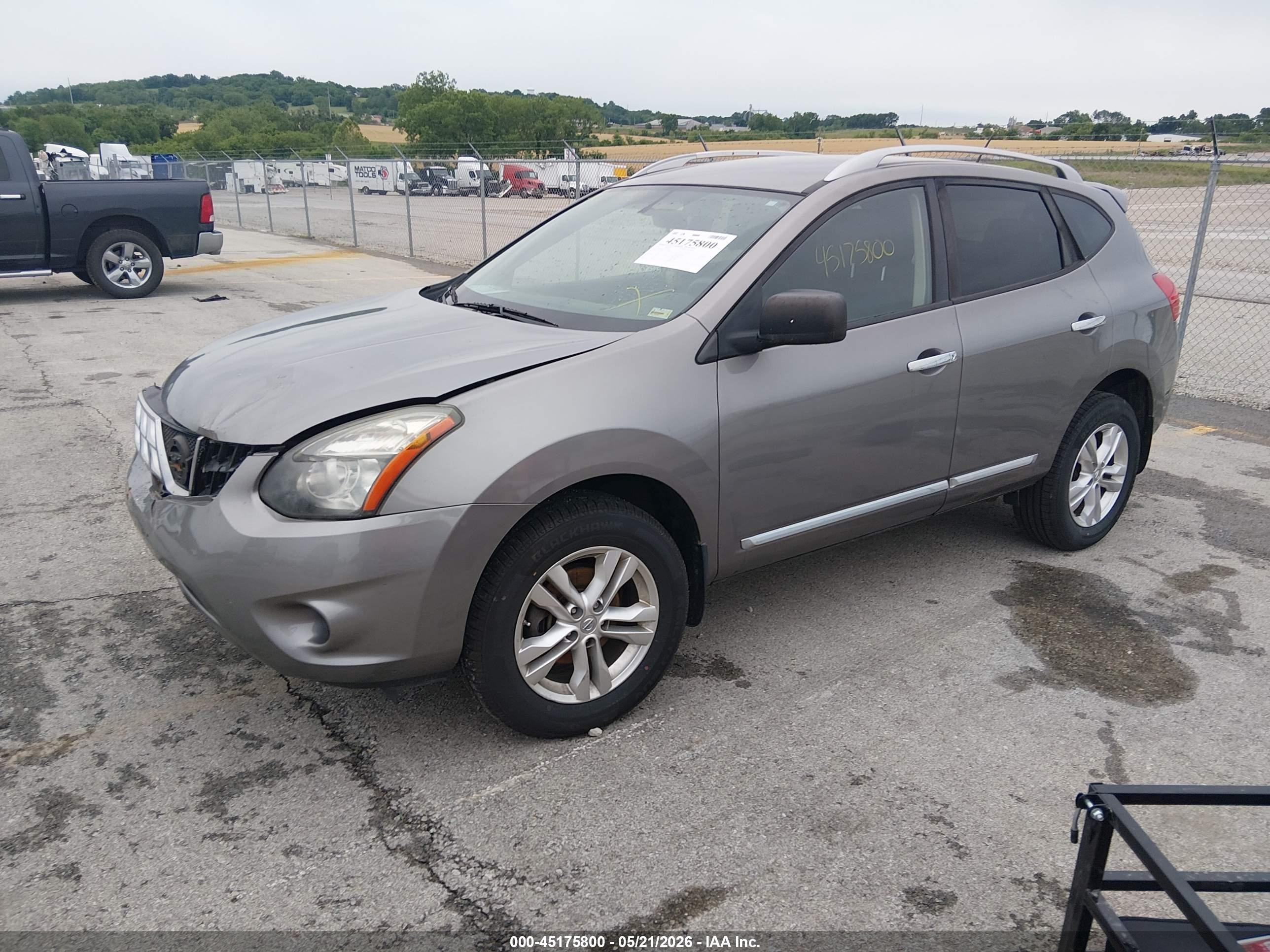 2015 Nissan Rogue Select S Gray vin: JN8AS5MT4FW669575
