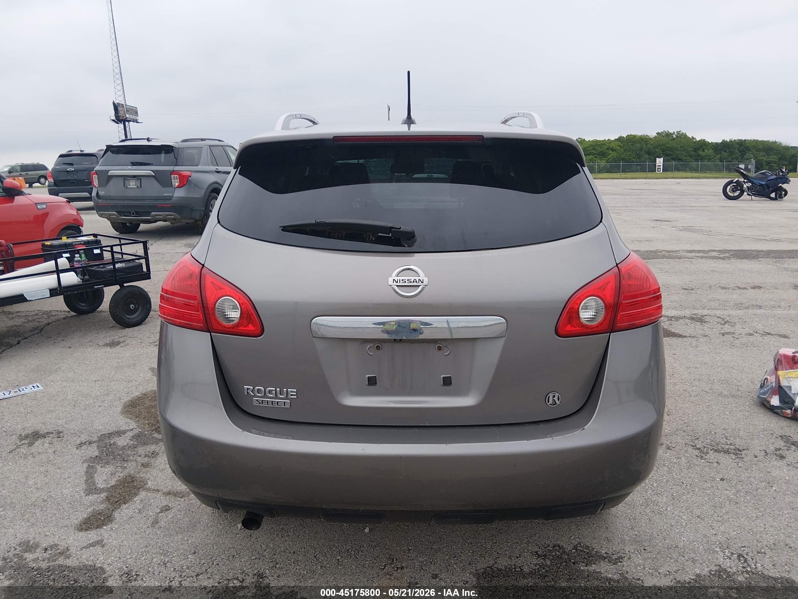 2015 Nissan Rogue Select S Gray vin: JN8AS5MT4FW669575
