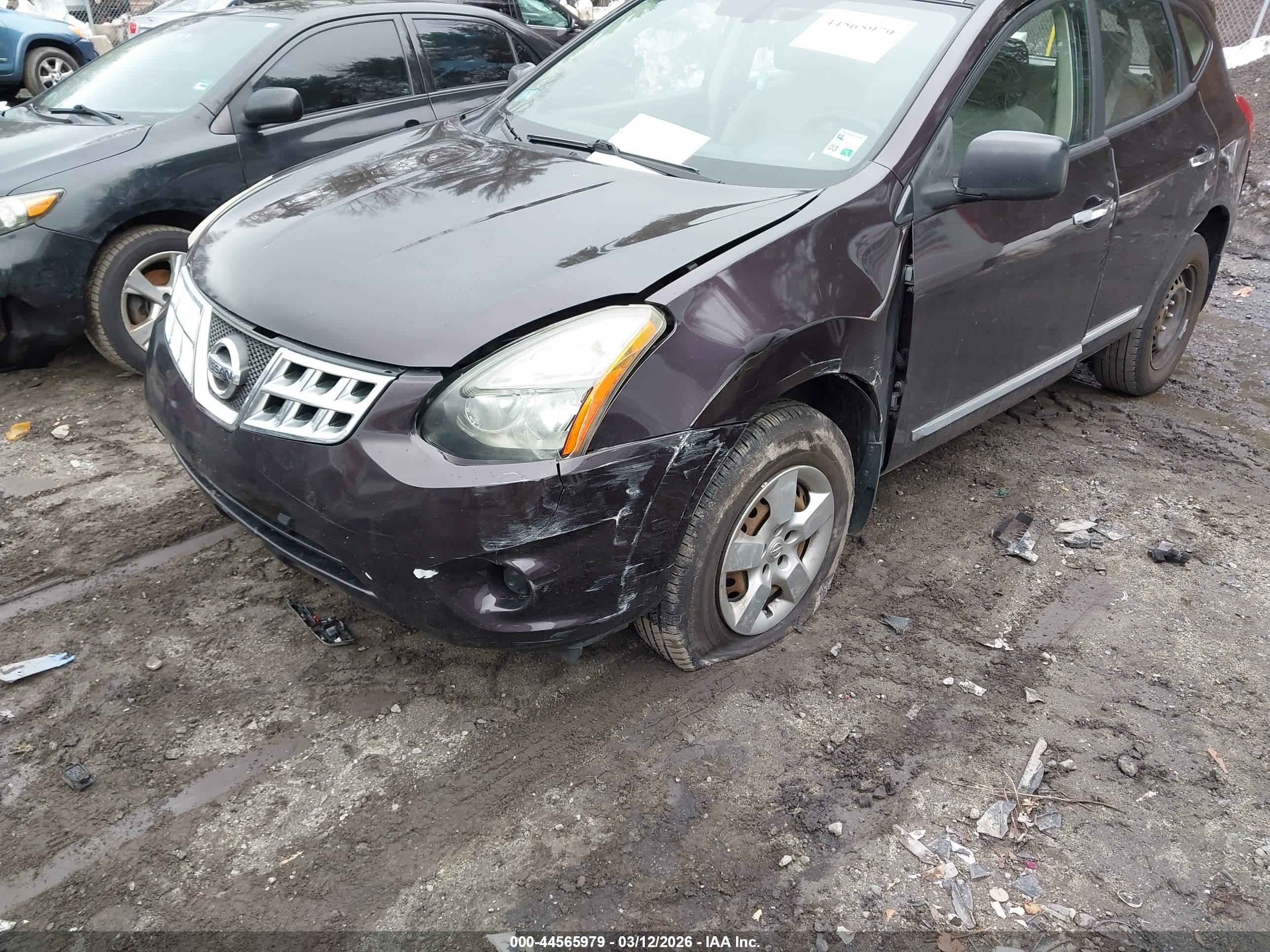 2015 Nissan Rogue Select S Бордовый vin: JN8AS5MT4FW673870