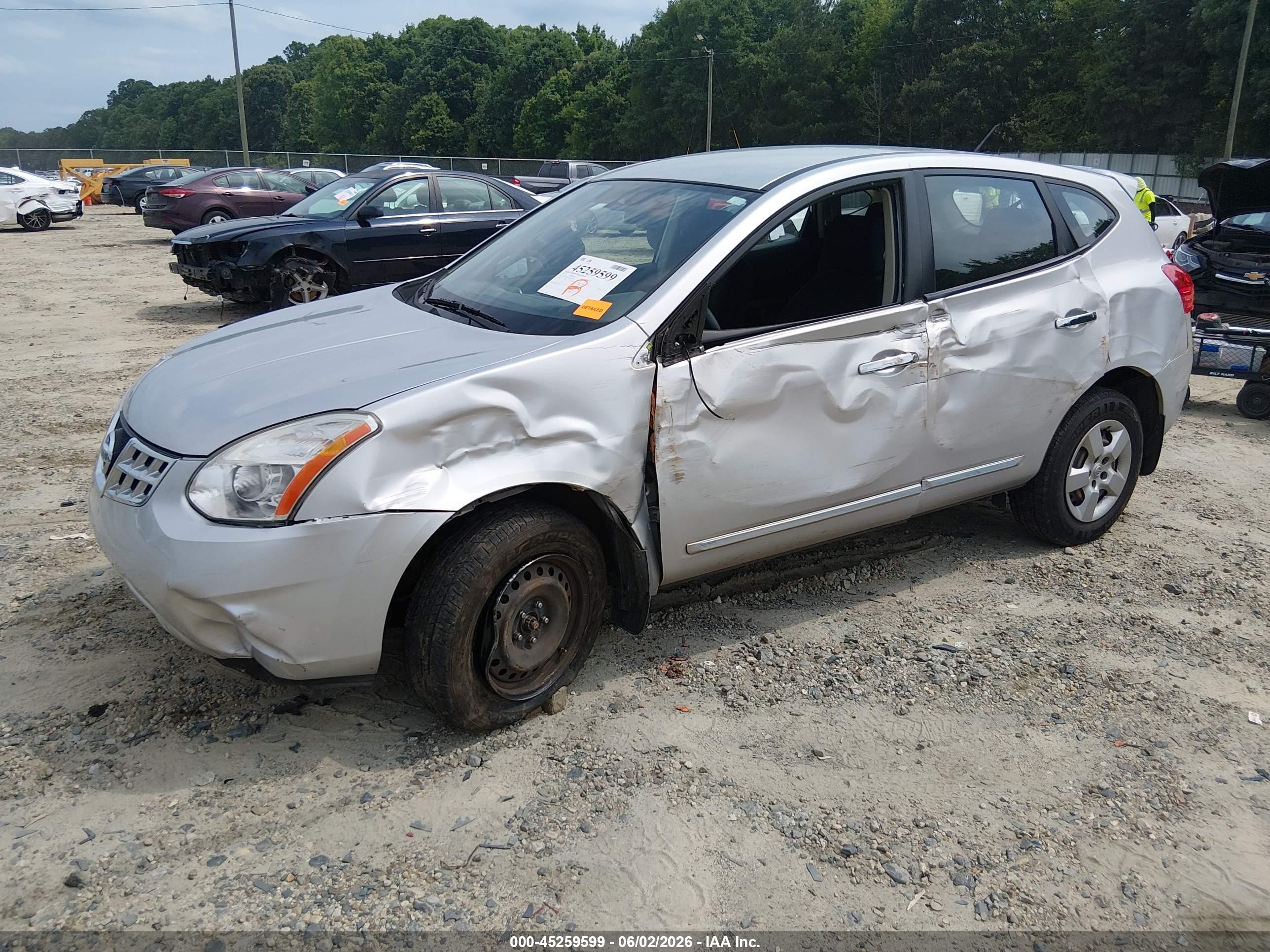 2011 Nissan Rogue S Silver vin: JN8AS5MT5BW170326