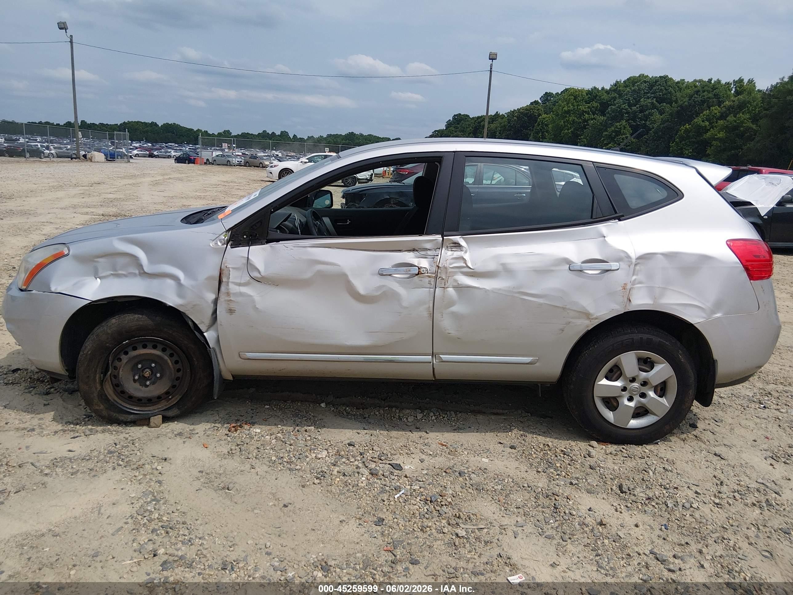 2011 Nissan Rogue S Silver vin: JN8AS5MT5BW170326