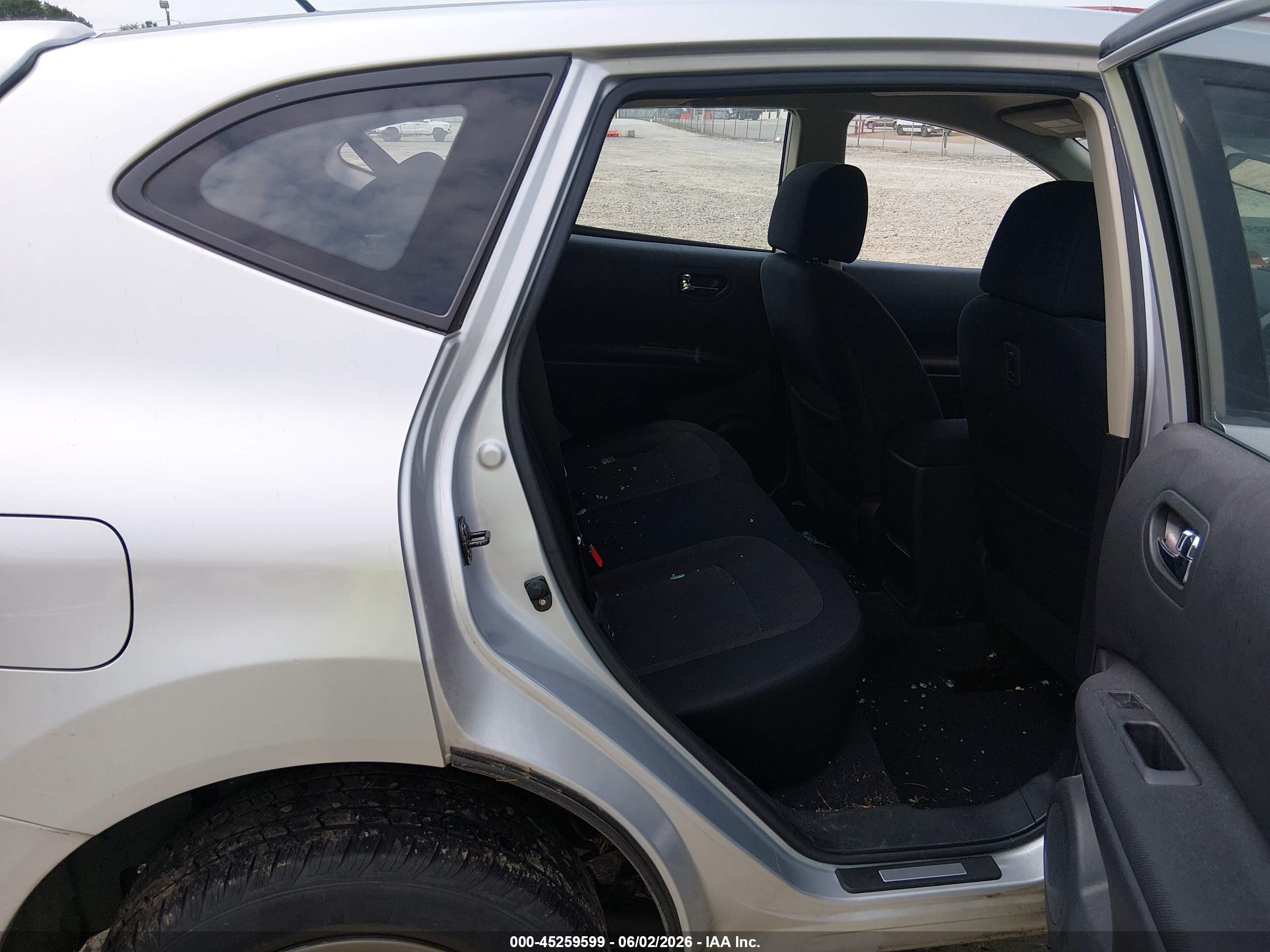 2011 Nissan Rogue S Silver vin: JN8AS5MT5BW170326
