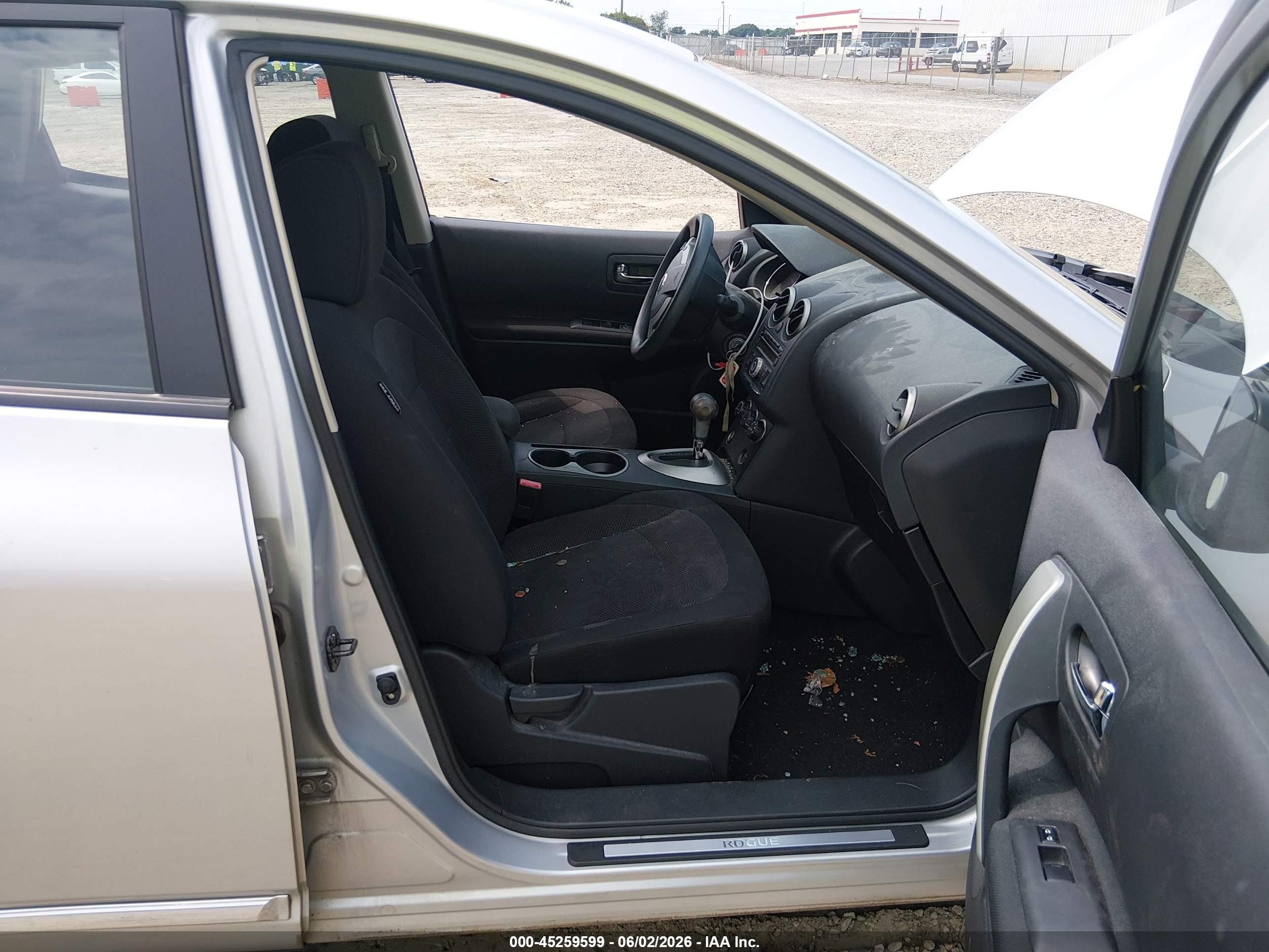 2011 Nissan Rogue S Silver vin: JN8AS5MT5BW170326