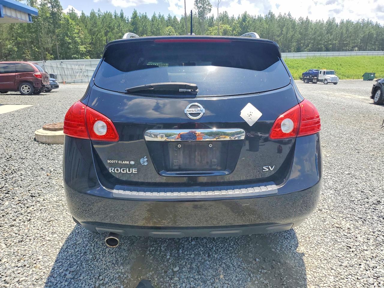 2011 Nissan Rogue S/sv/krom Black vin: JN8AS5MT5BW170746