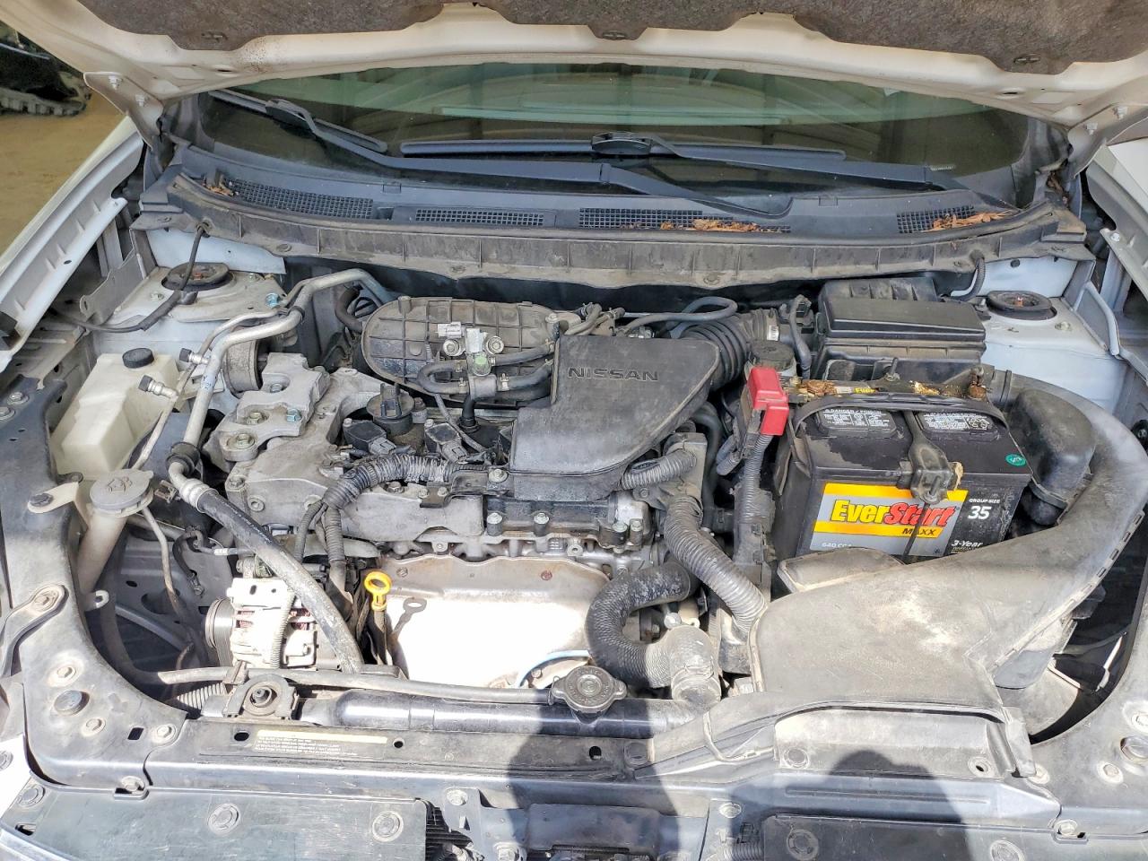 2011 Nissan Rogue S Silver vin: JN8AS5MT5BW183187
