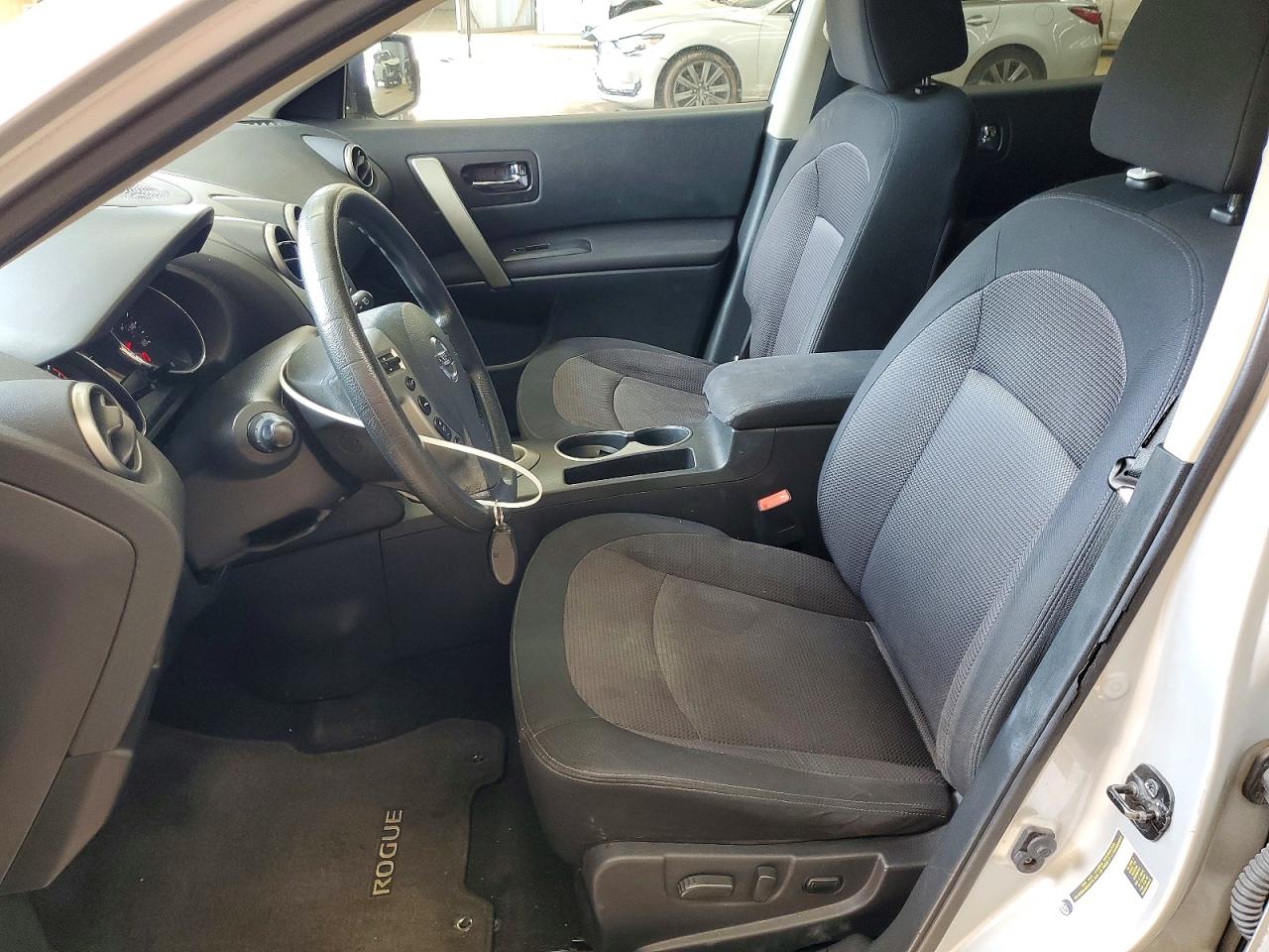 2011 Nissan Rogue S Silver vin: JN8AS5MT5BW183187