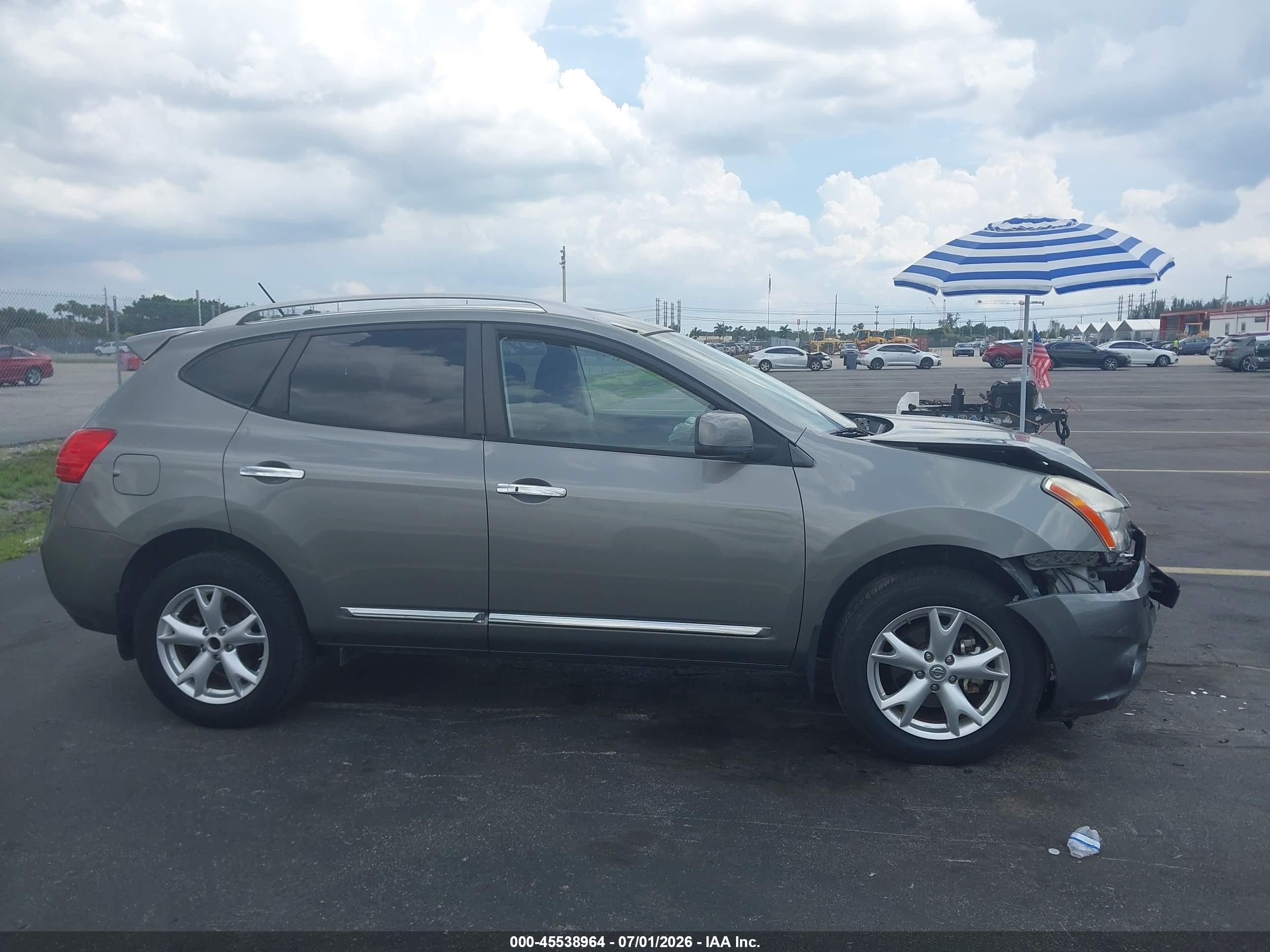 2011 Nissan Rogue Sv Gray vin: JN8AS5MT5BW565834