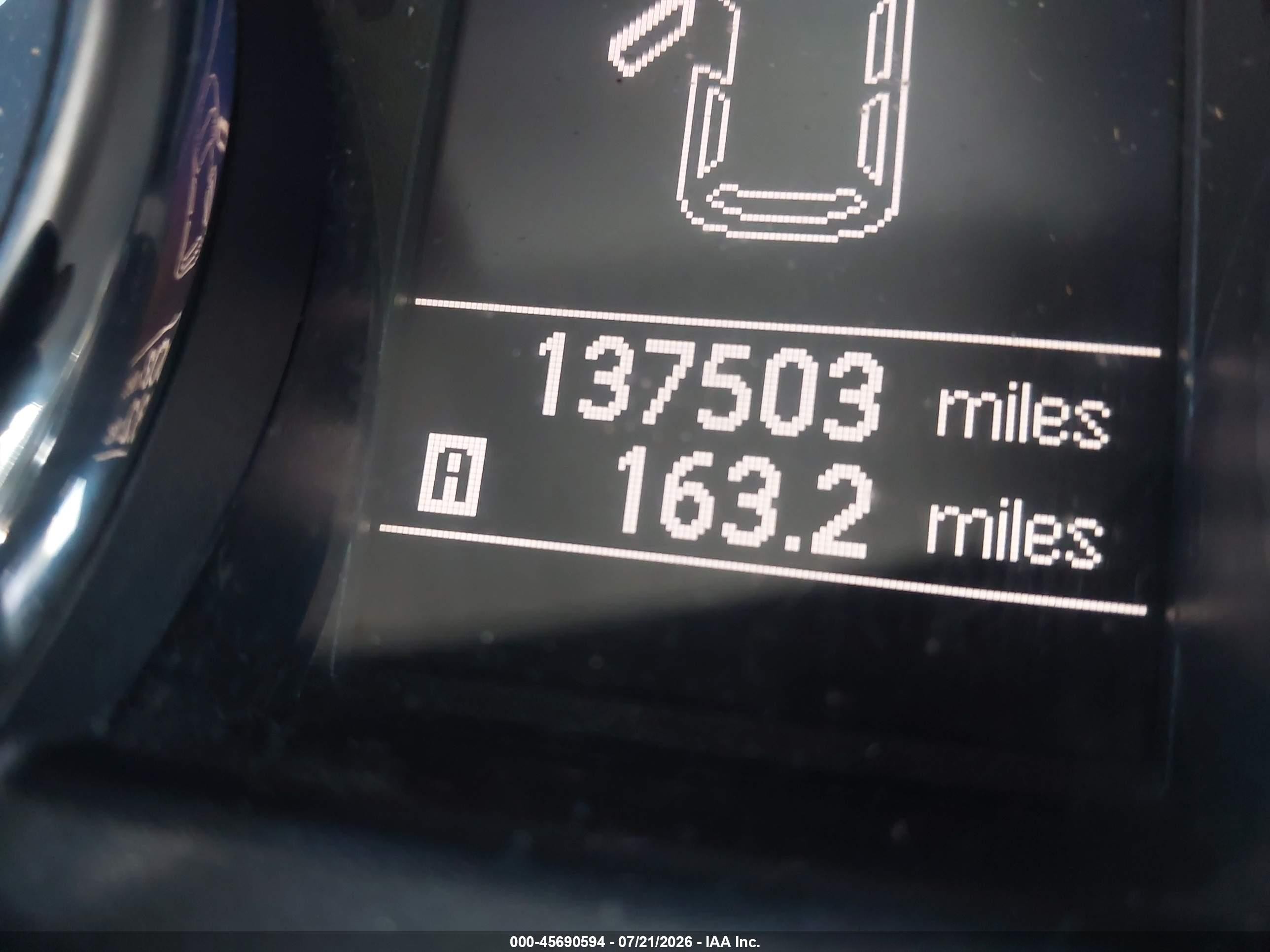 2011 Nissan Rogue Sv Champagne vin: JN8AS5MT5BW575215