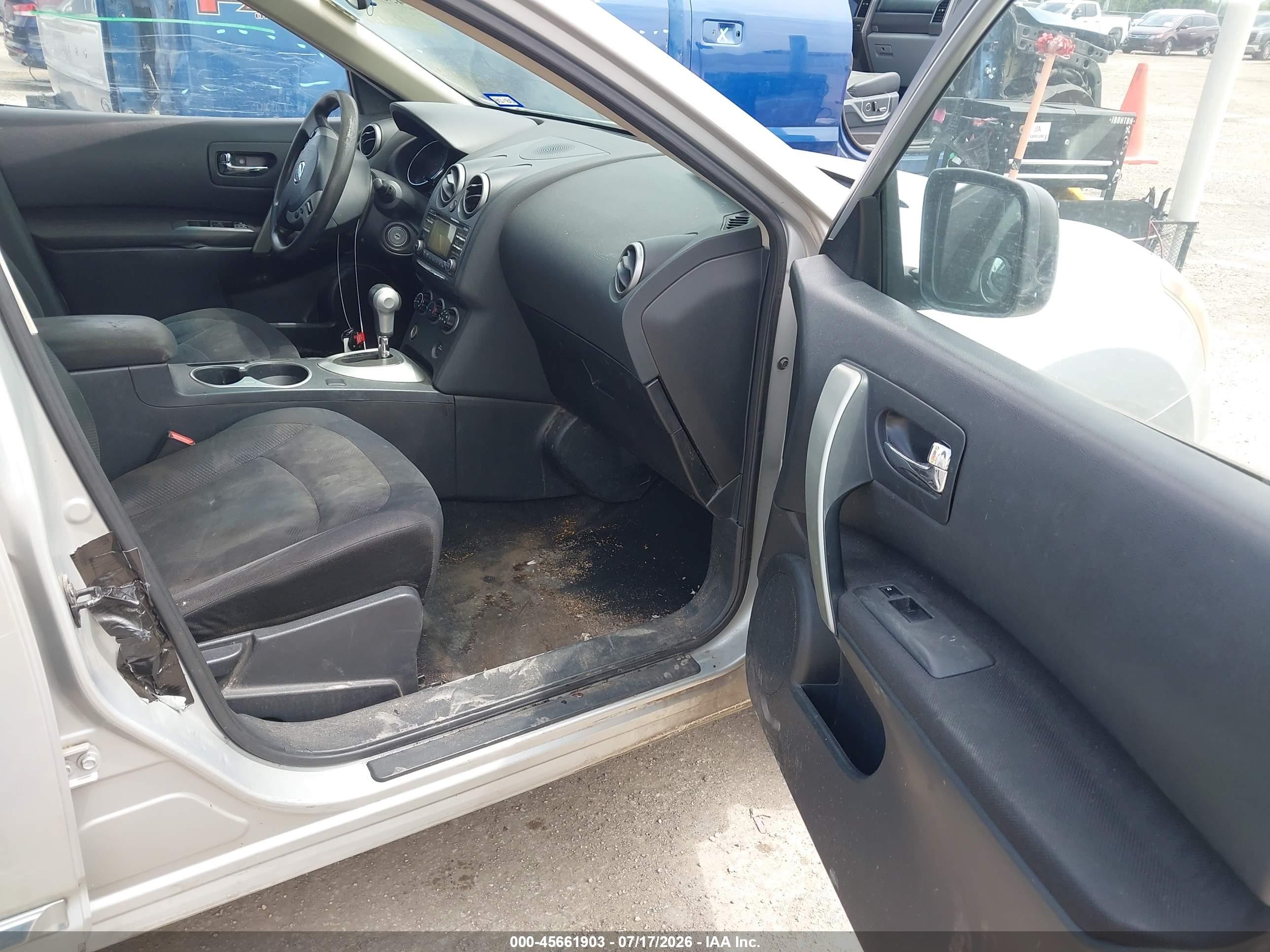2012 Nissan Rogue S Silver vin: JN8AS5MT5CW250825