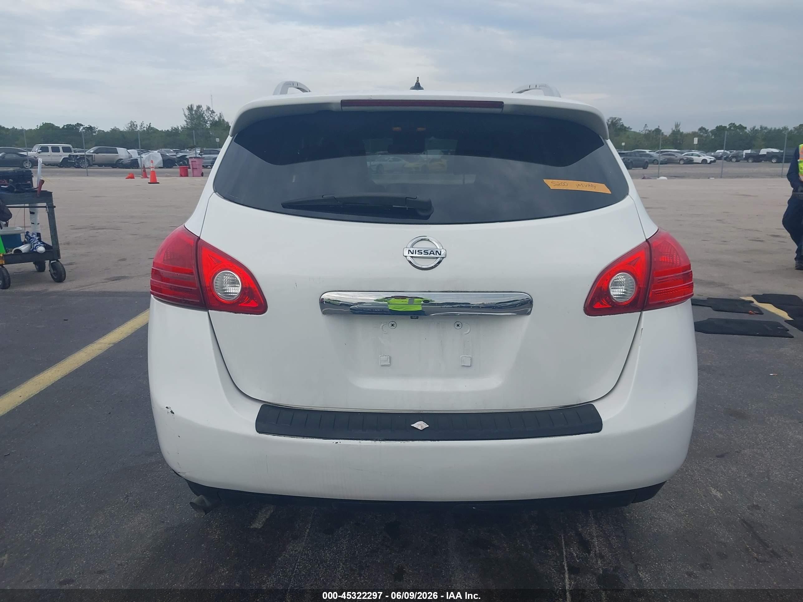 2012 Nissan Rogue Sv White vin: JN8AS5MT5CW251294