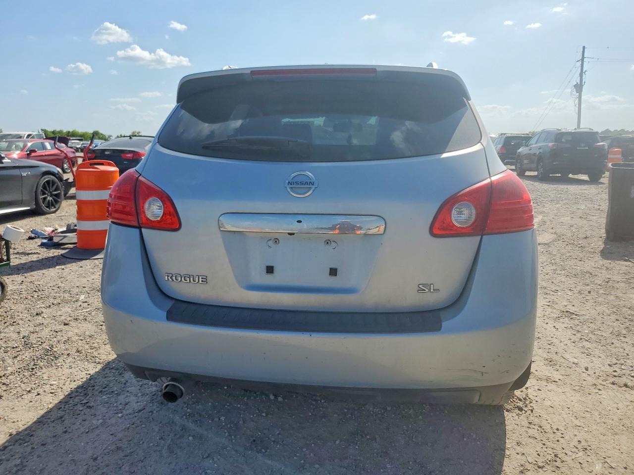2012 Nissan Rogue S Silver vin: JN8AS5MT5CW254731