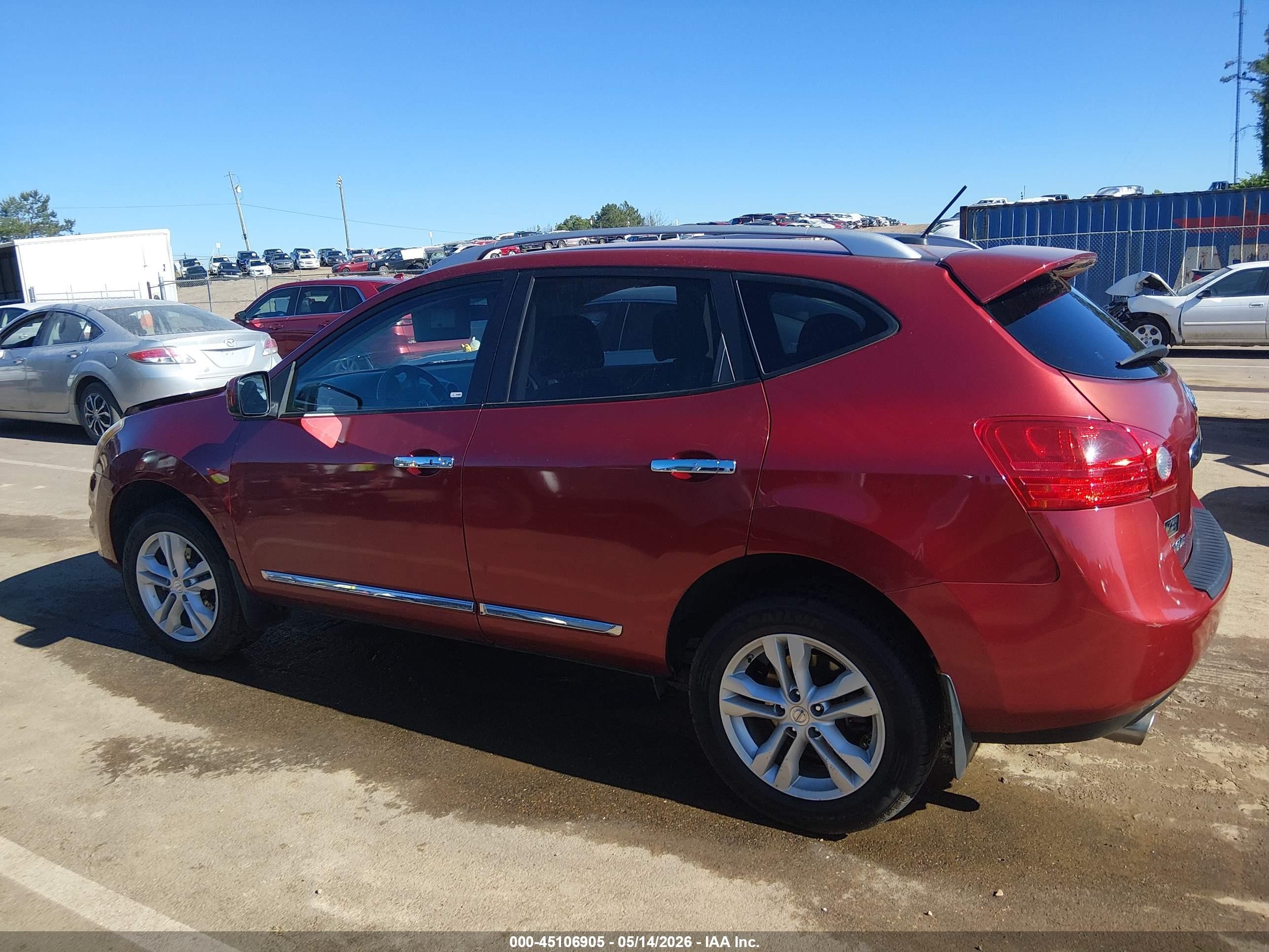 2012 Nissan Rogue Sv Red vin: JN8AS5MT5CW255247